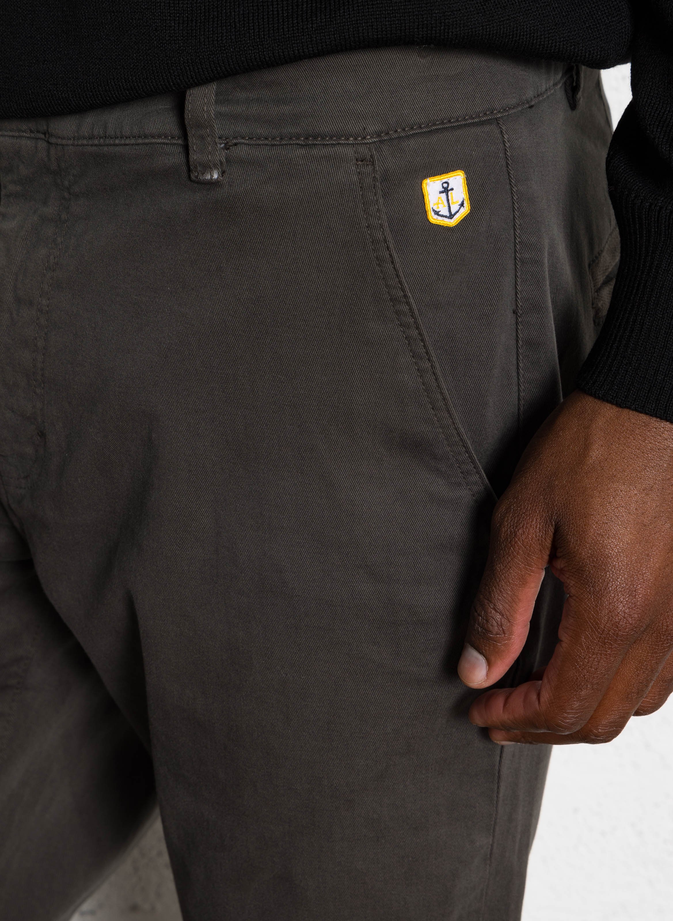 Pantalon chino uni en coton mélangé Kaki