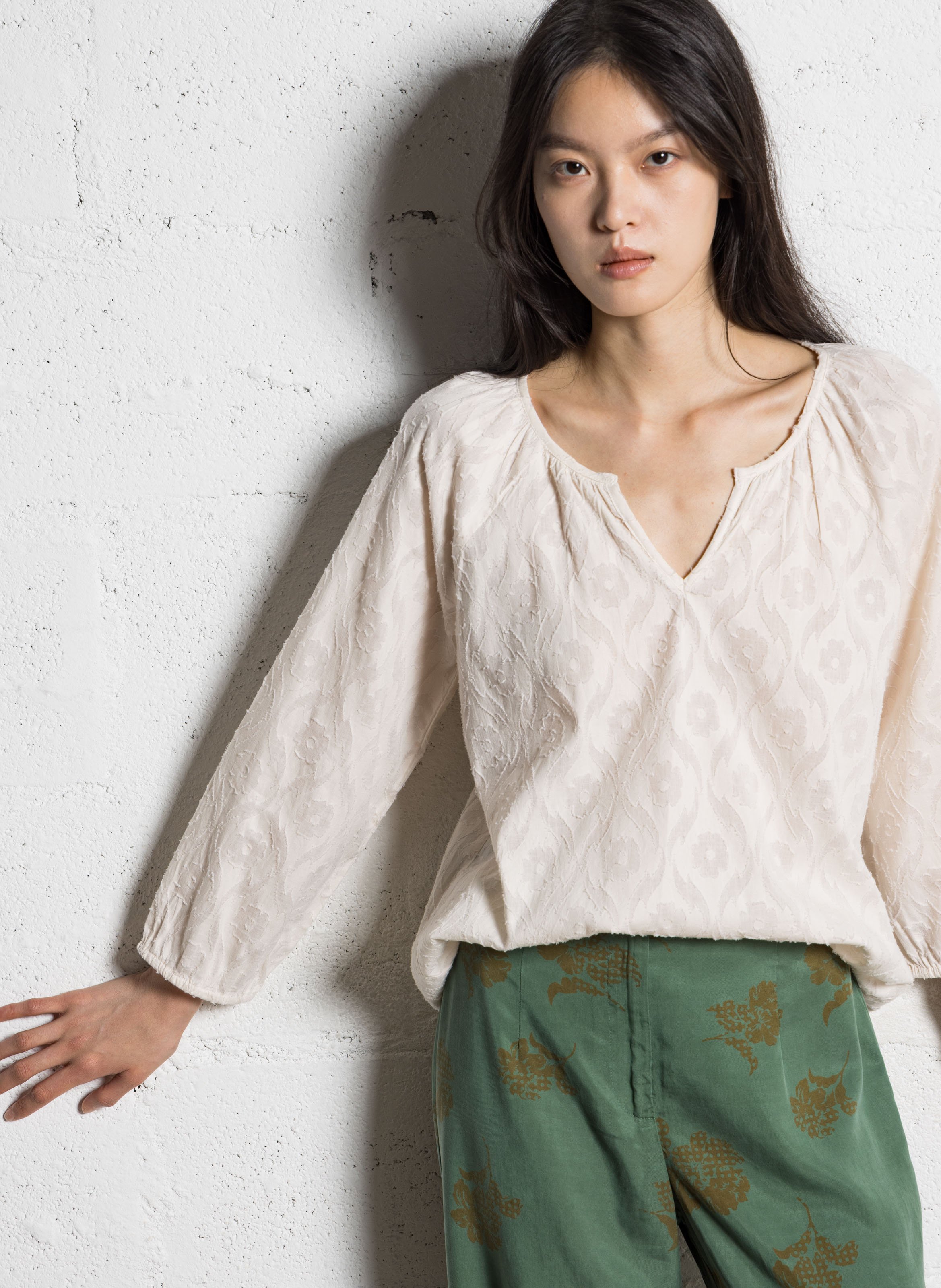 Jacquard blouse with Tunisian collar NICE THINGS Beige