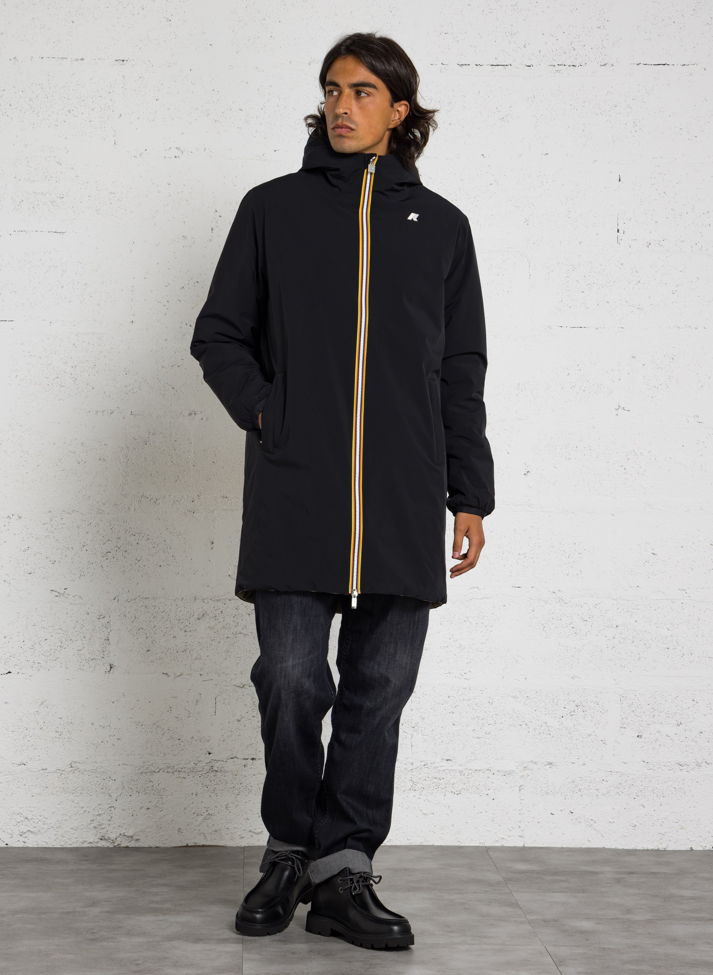 Gerade geschnittene Jacke mit Kapuze K-WAY Schwarz