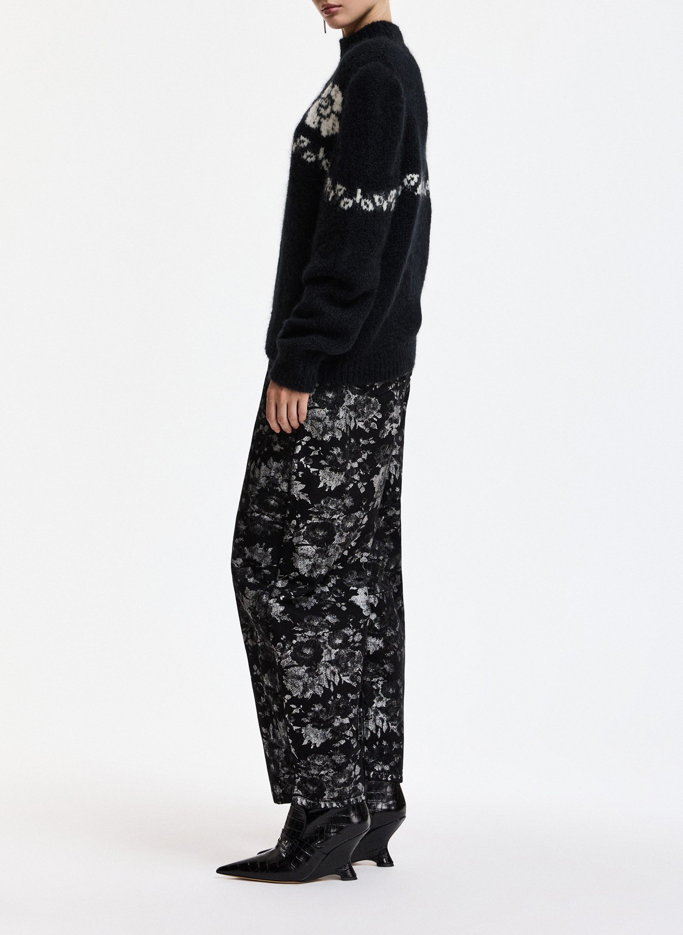 Bedruckte Barrel-Jeans mit hohem Bund ESSENTIEL ANTWERP Schwarz
