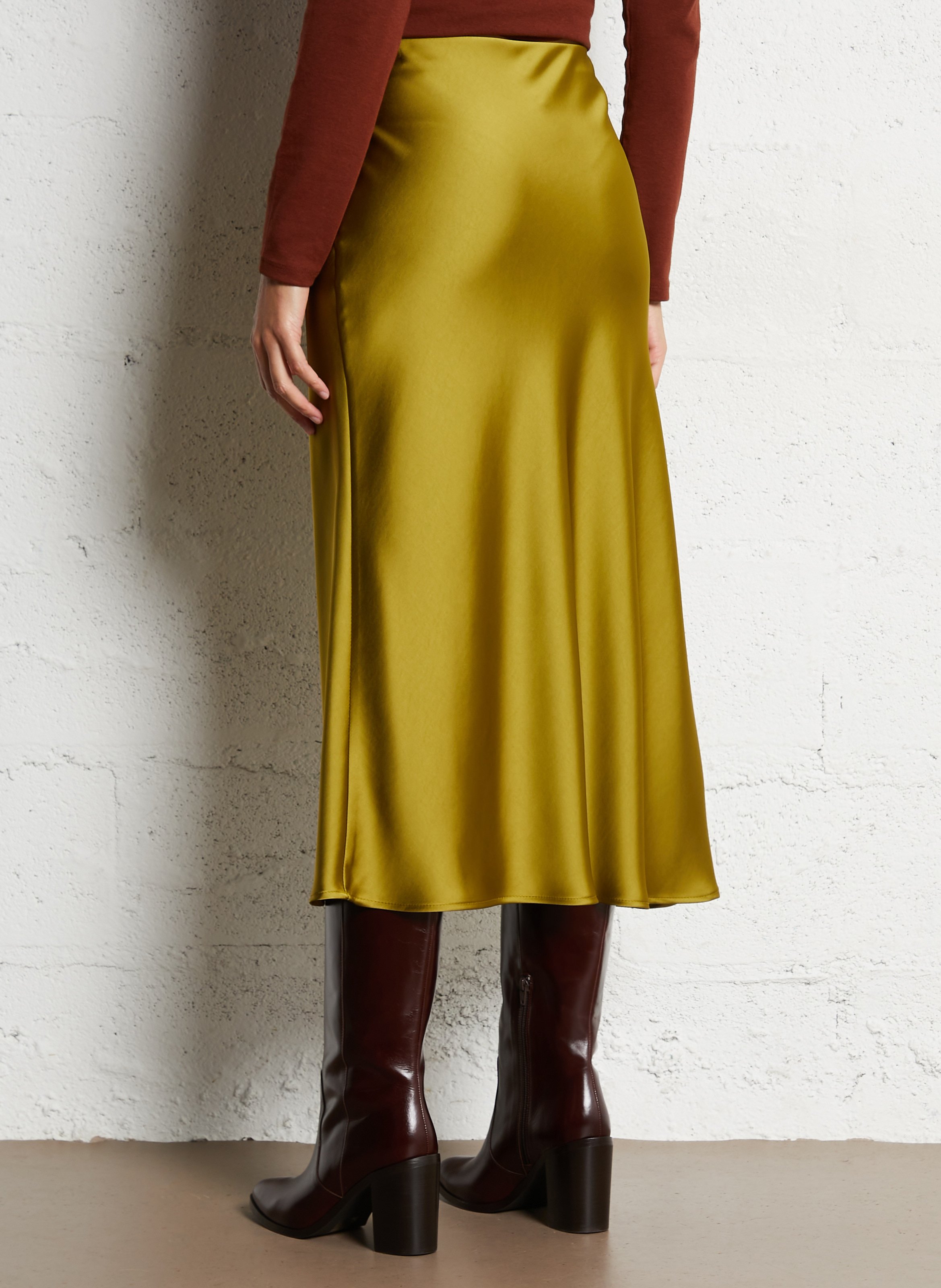 Einfarber ausgestellter Satinrock IMPERIAL Gelb