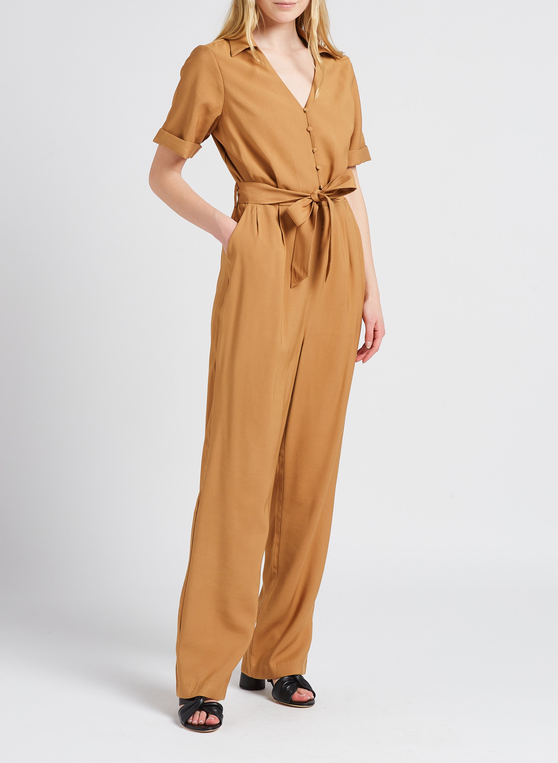 Gerade geschnittener Jumpsuit mit V-Ausschnitt VILA Braun