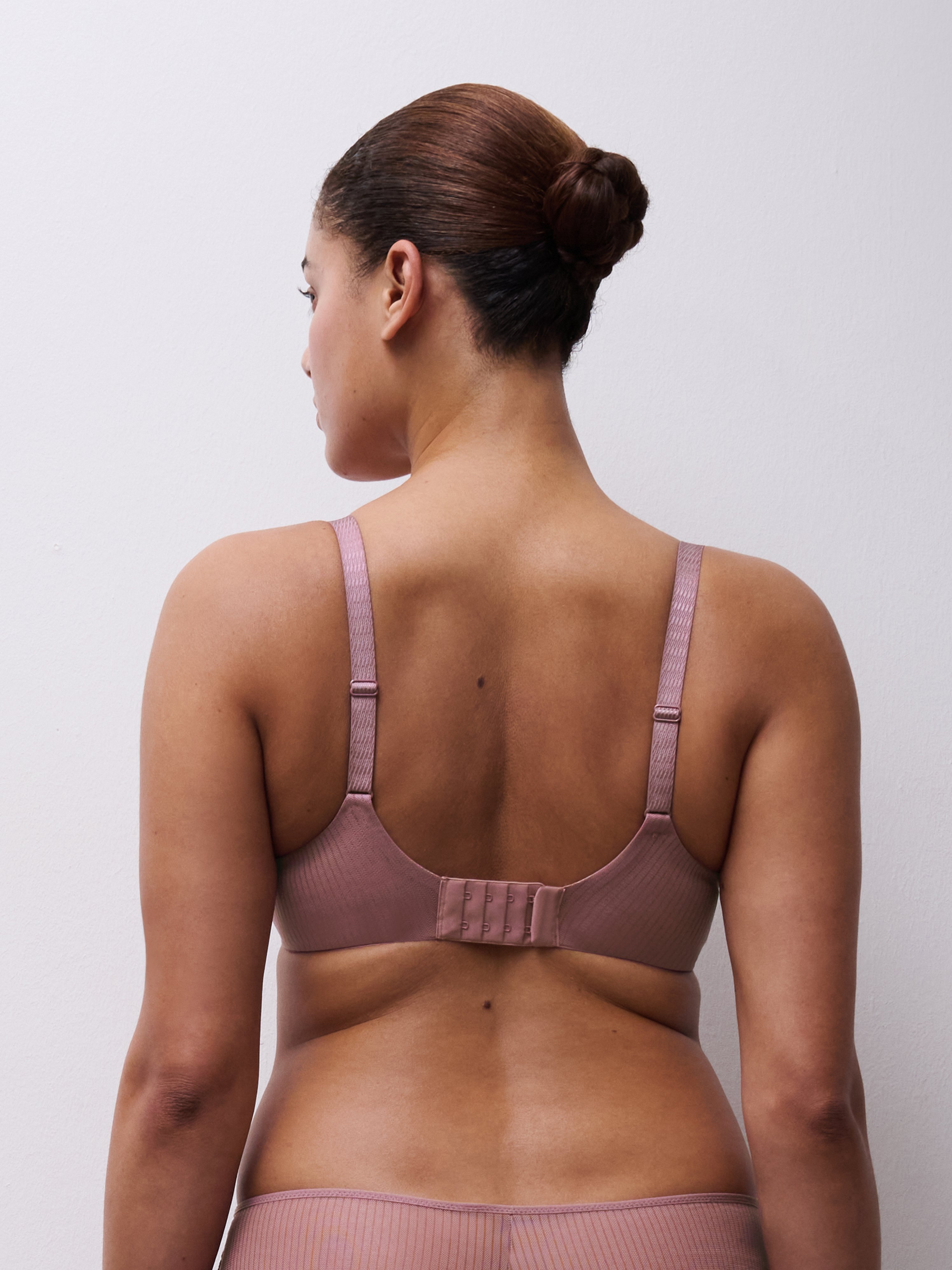 Plunging padded bra with embroidery CHANTELLE Brown