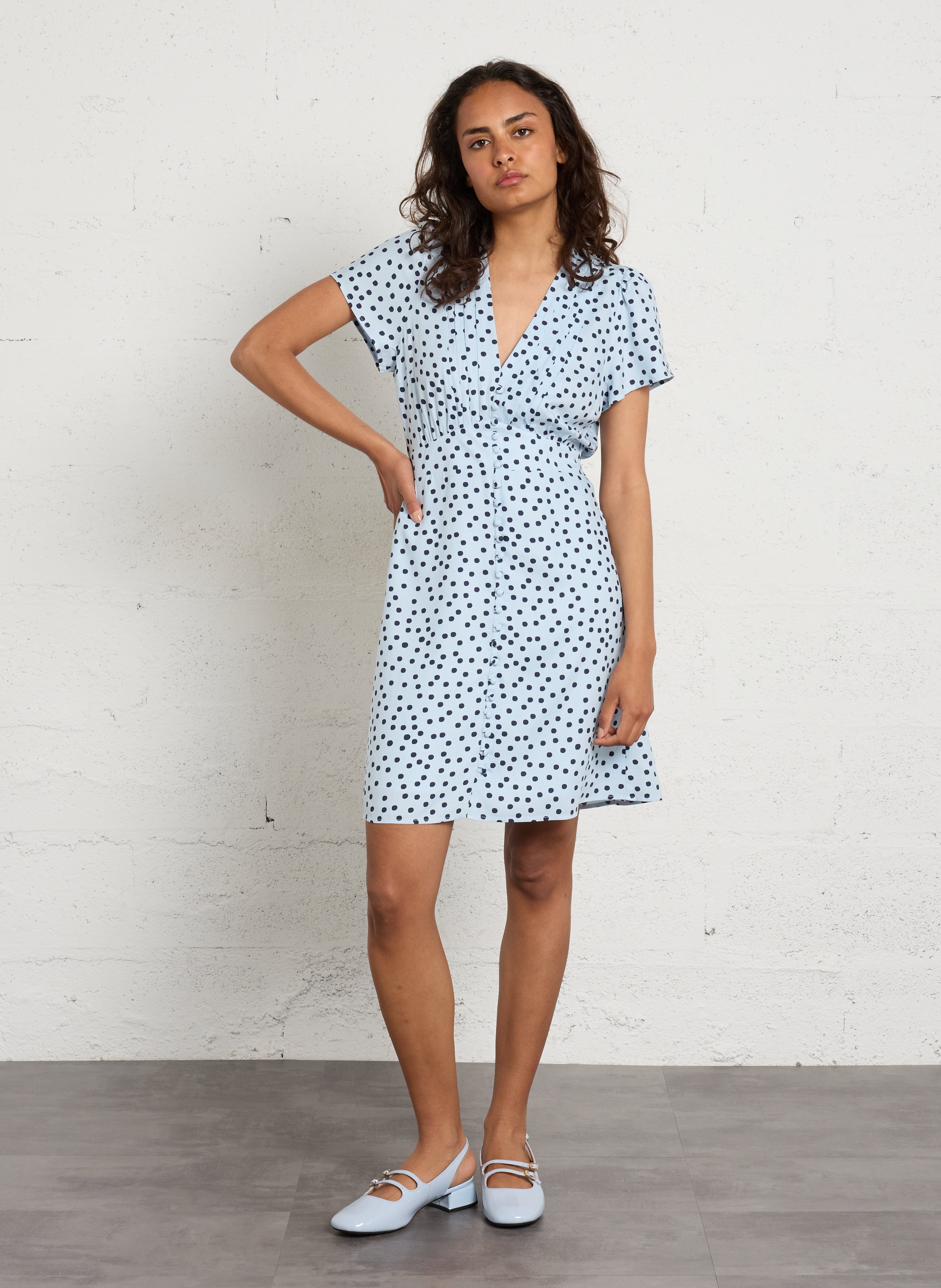 Robe courte cintrée imprimé à pois IKKS Bleu