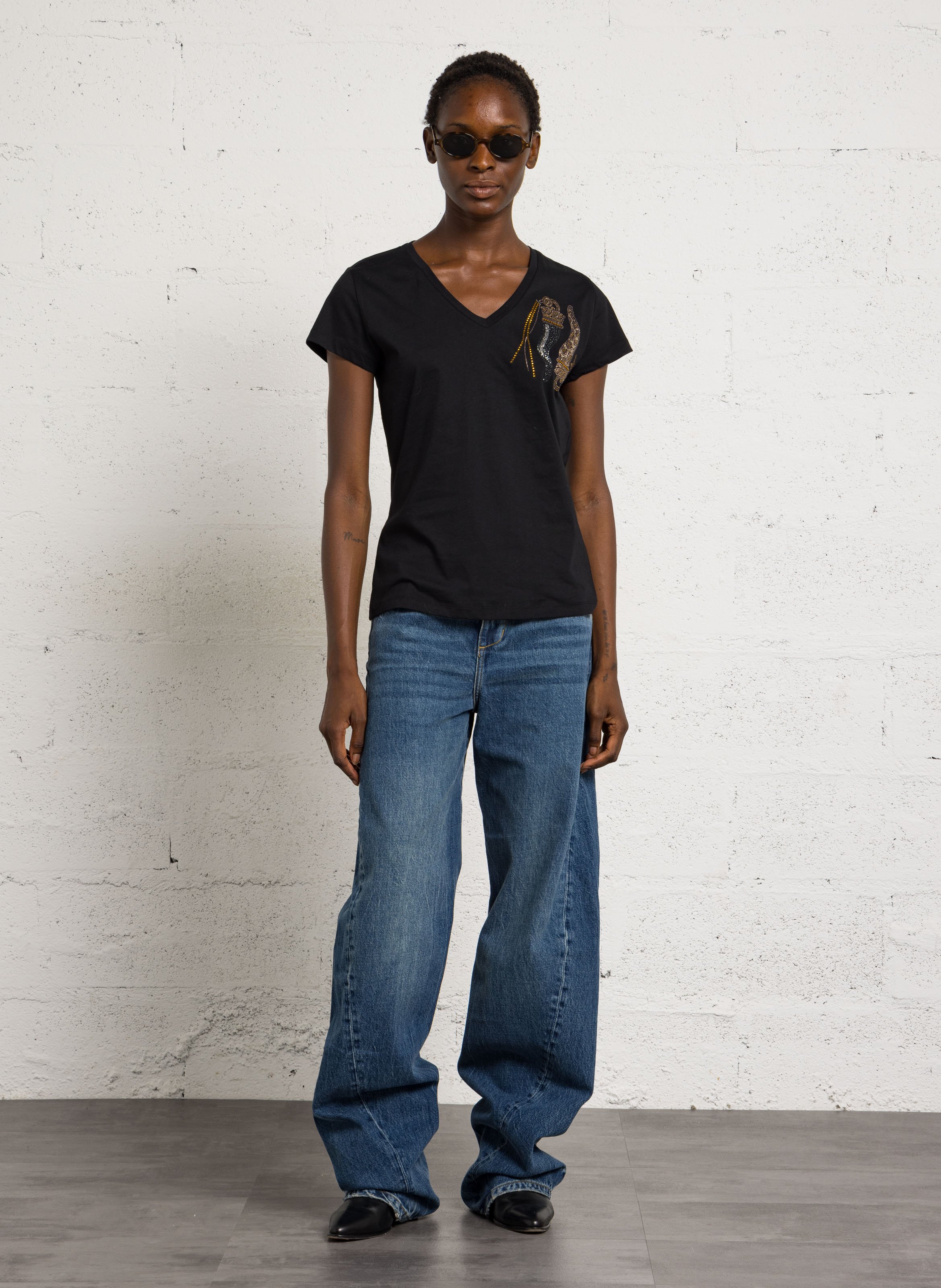 Straight-cut cotton T-shirt with V-neck LIU JO Black