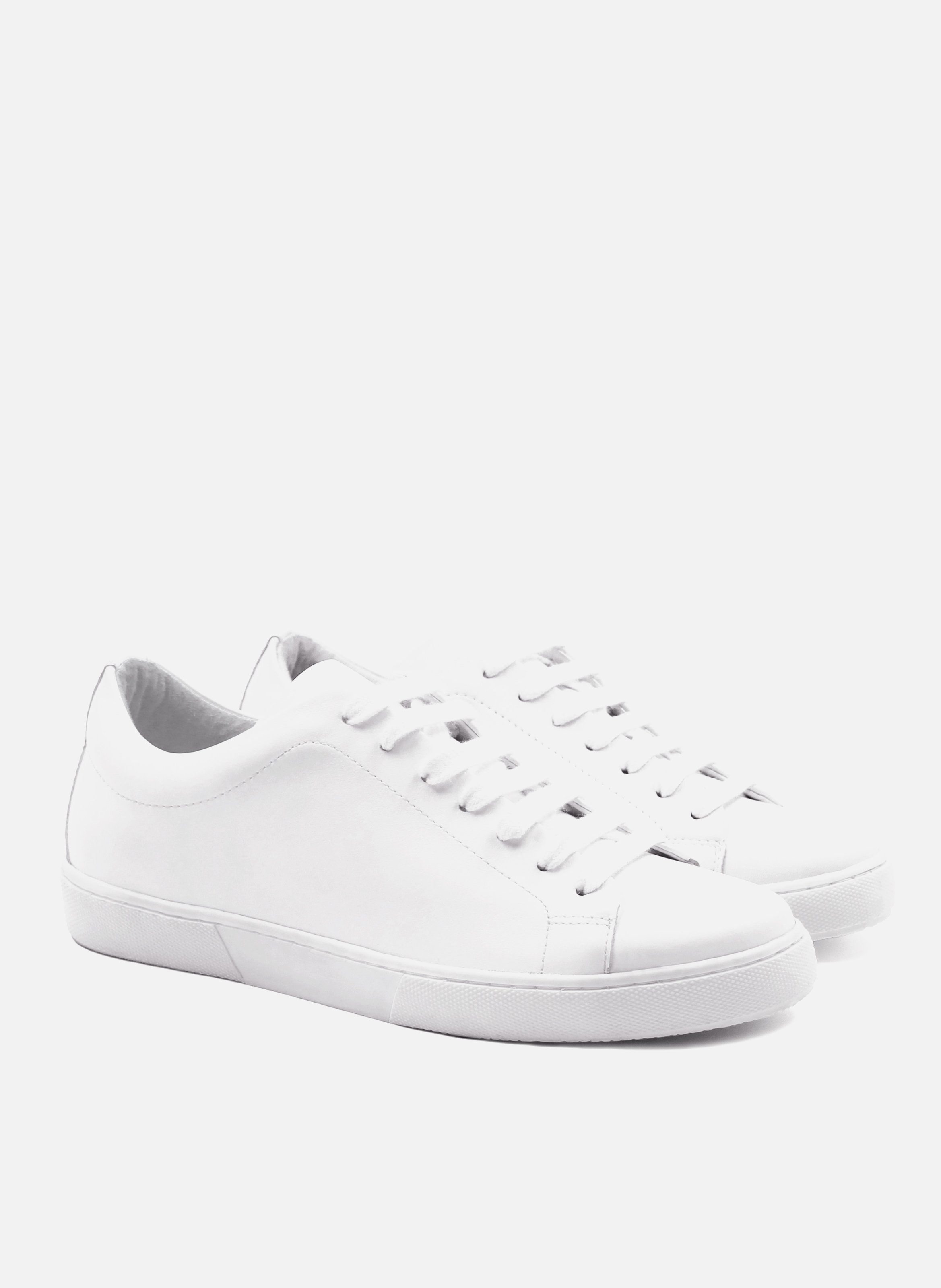 Lace-up leather tennis shoes JULES & JENN White