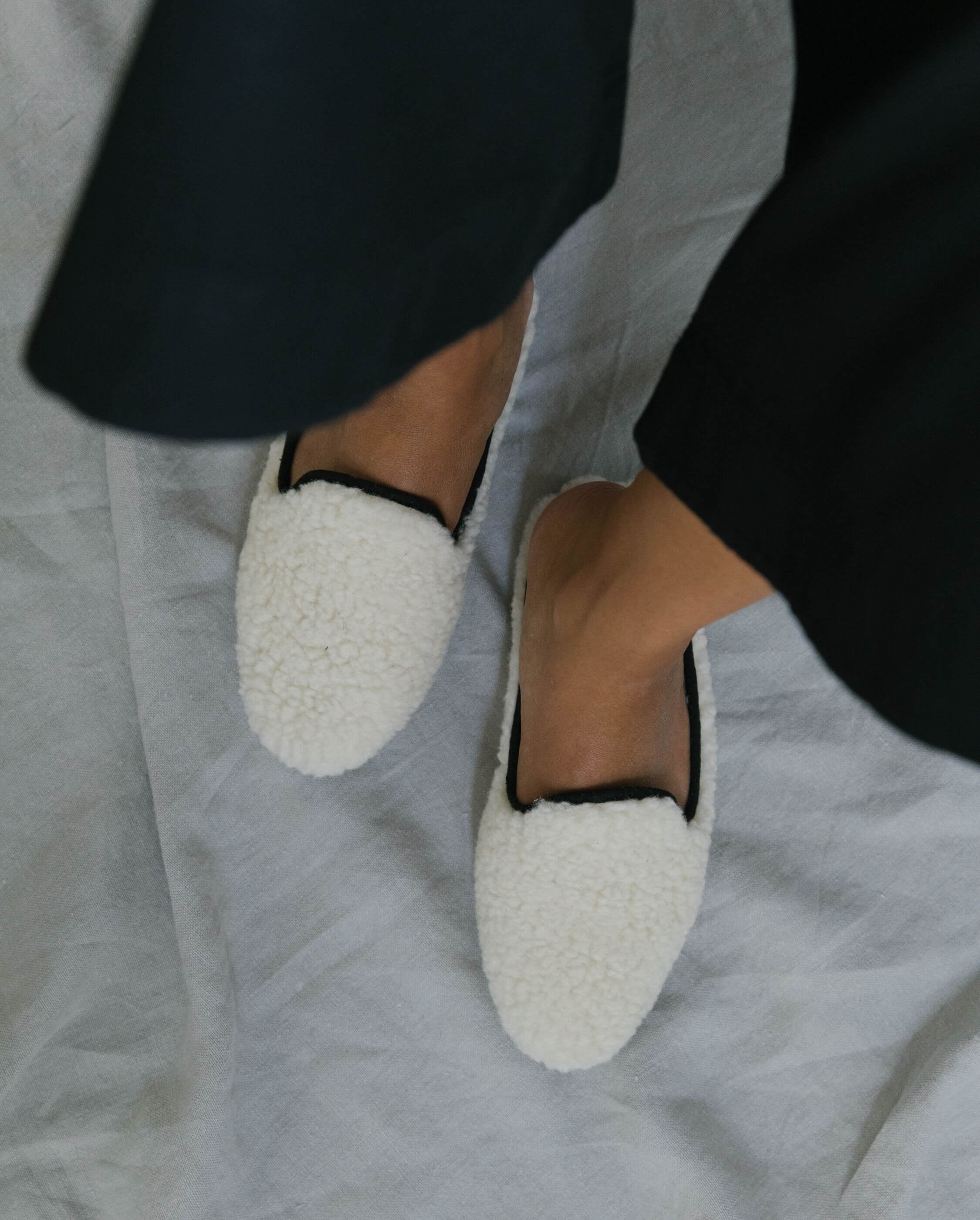 Women's wool bouclé mule, black and white ANGARDE White
