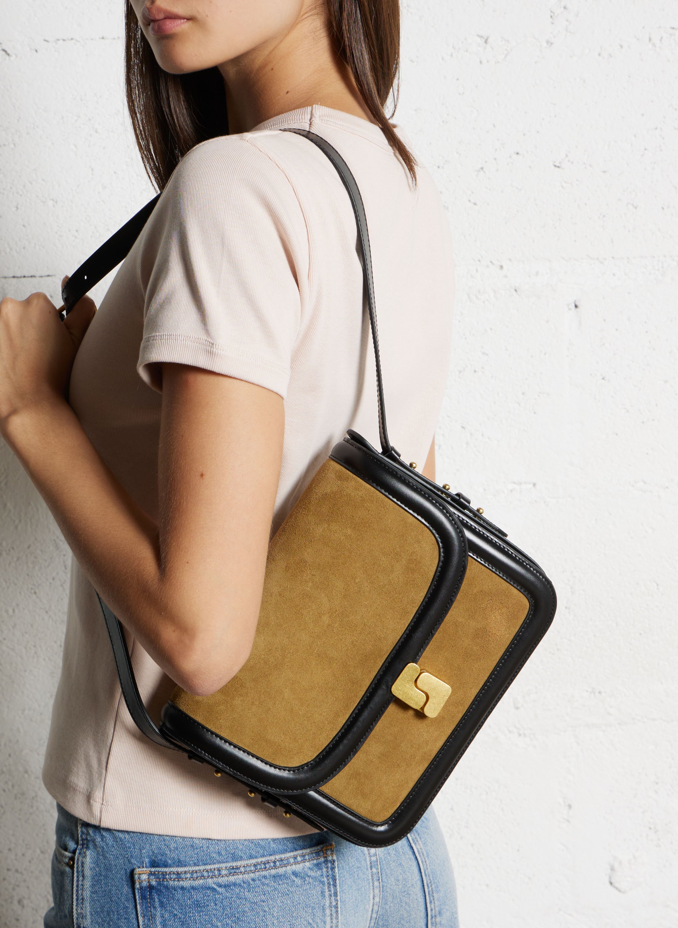 Sac bandoulière à rabat en cuir SOEUR Marron