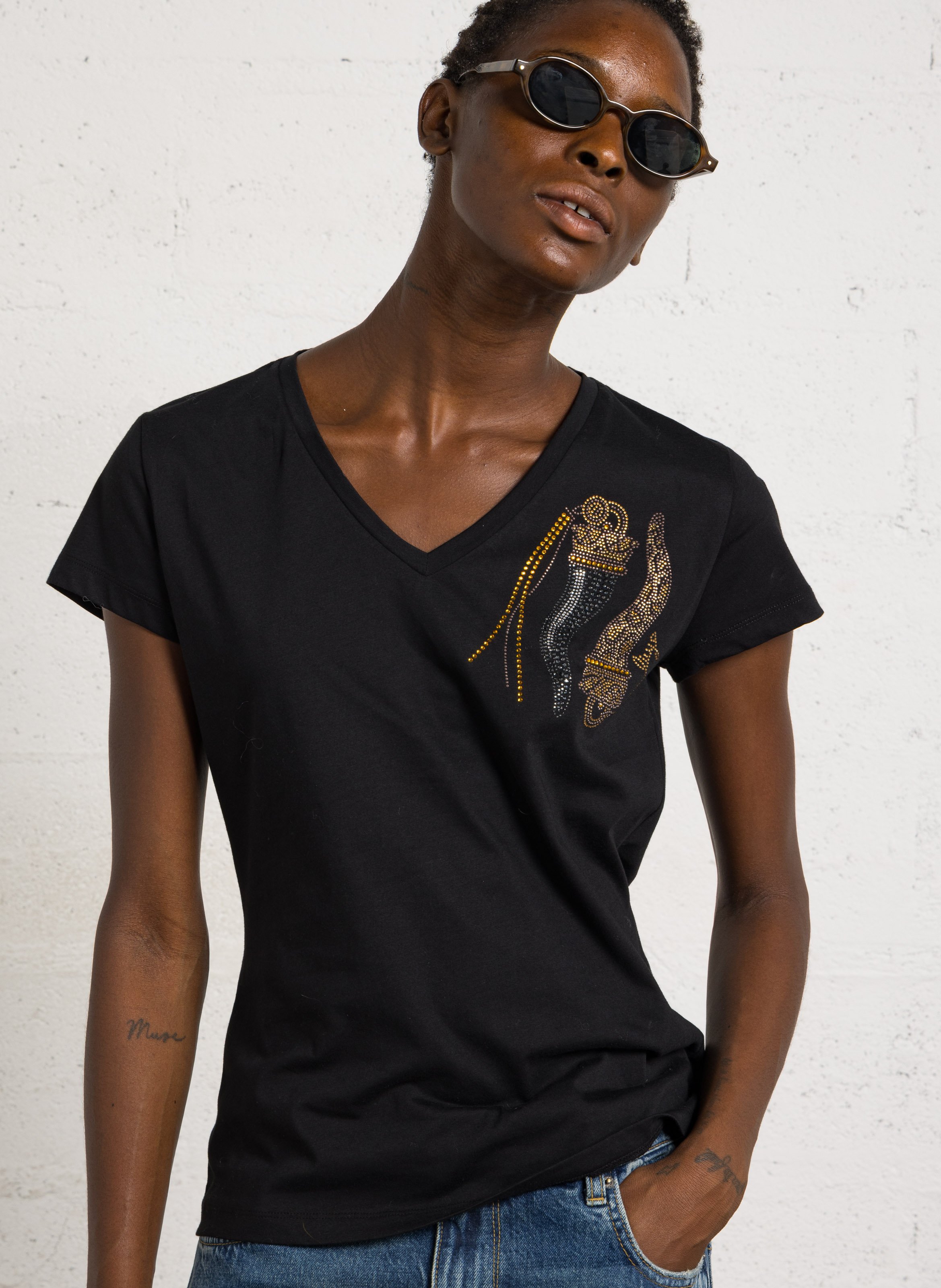 Straight-cut cotton T-shirt with V-neck LIU JO Black