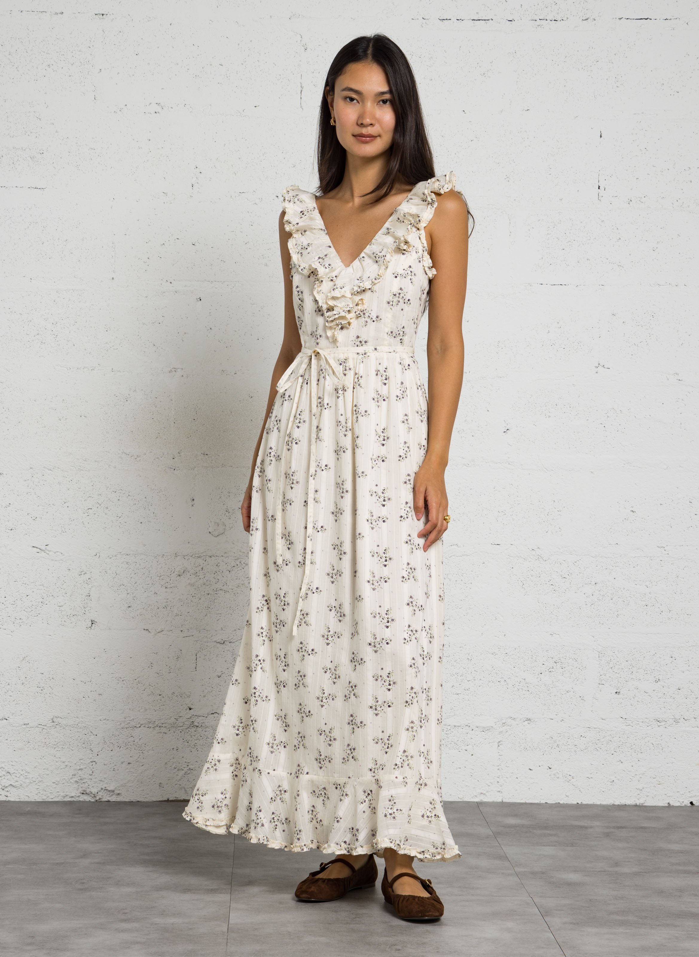 Robe longue à motif fleurs et détails volants IKKS Blanc