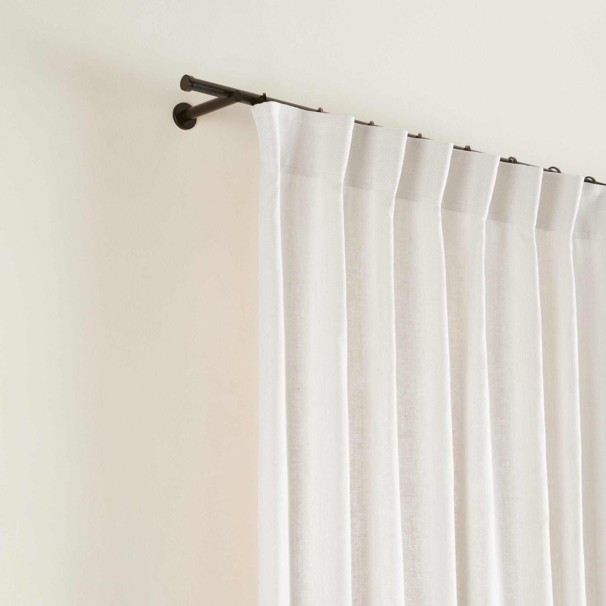 AUBIN - Linen curtain with gathering tape MADURA White