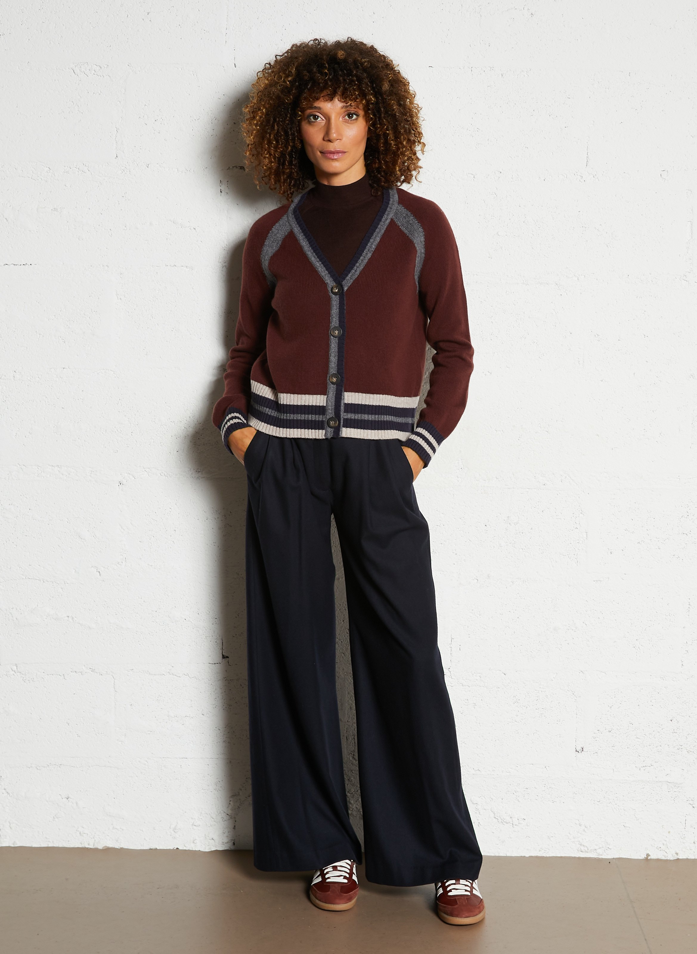 Gilet droit col V rayé en laine mérinos DIEGA Marron