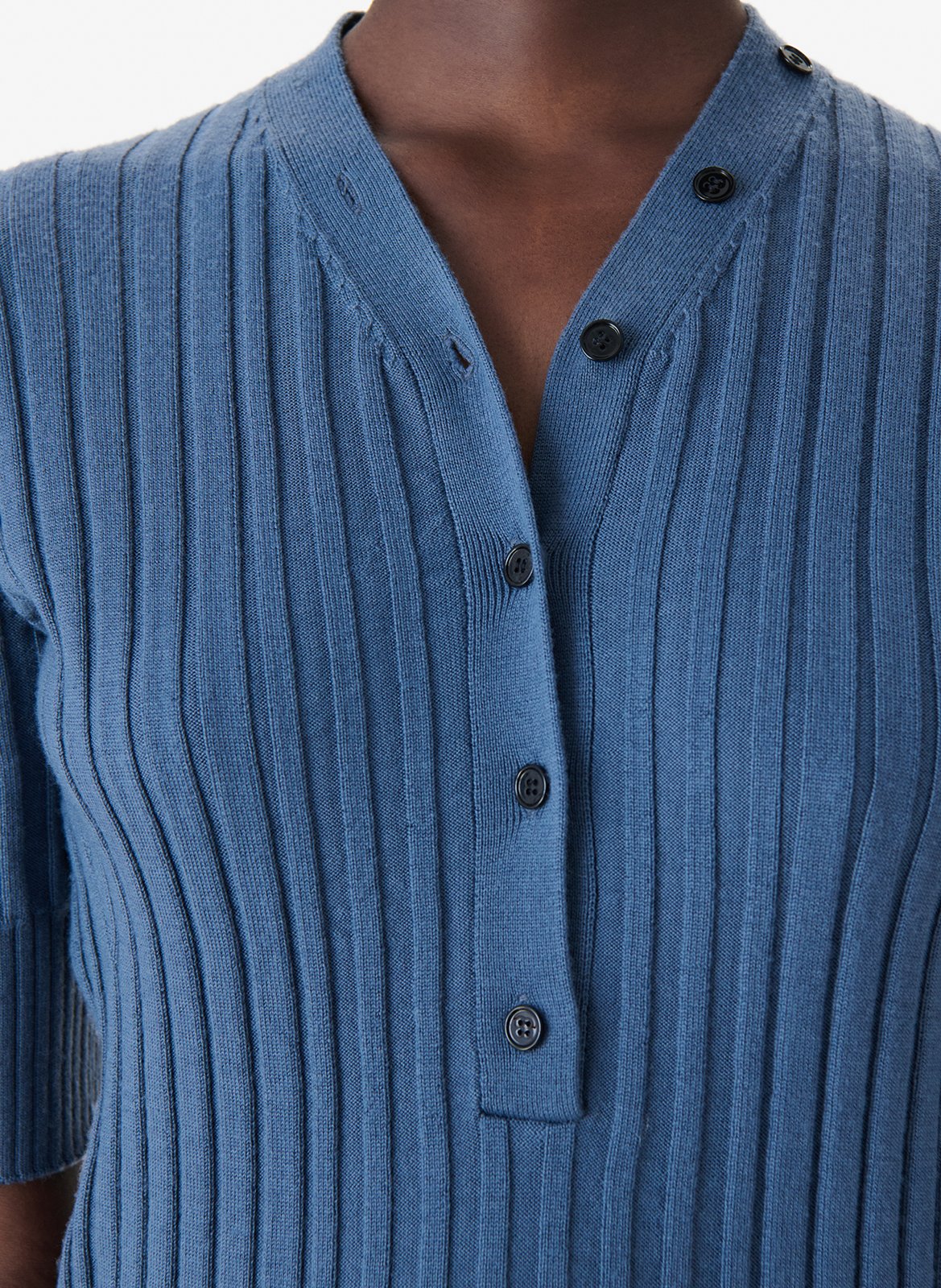 Pull col V en laine IRO Bleu