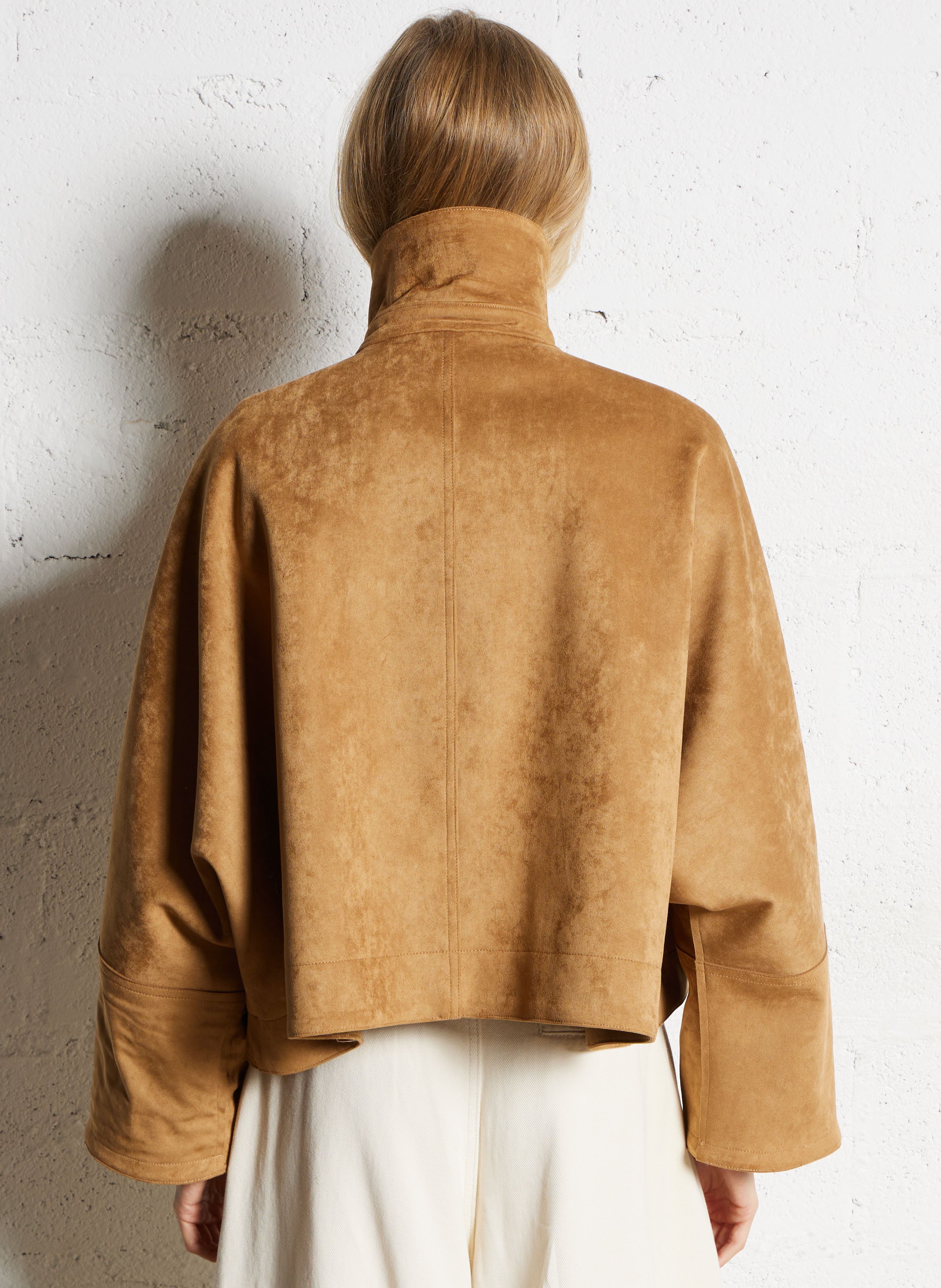 Veste courte large en suédine SUNCOO Beige