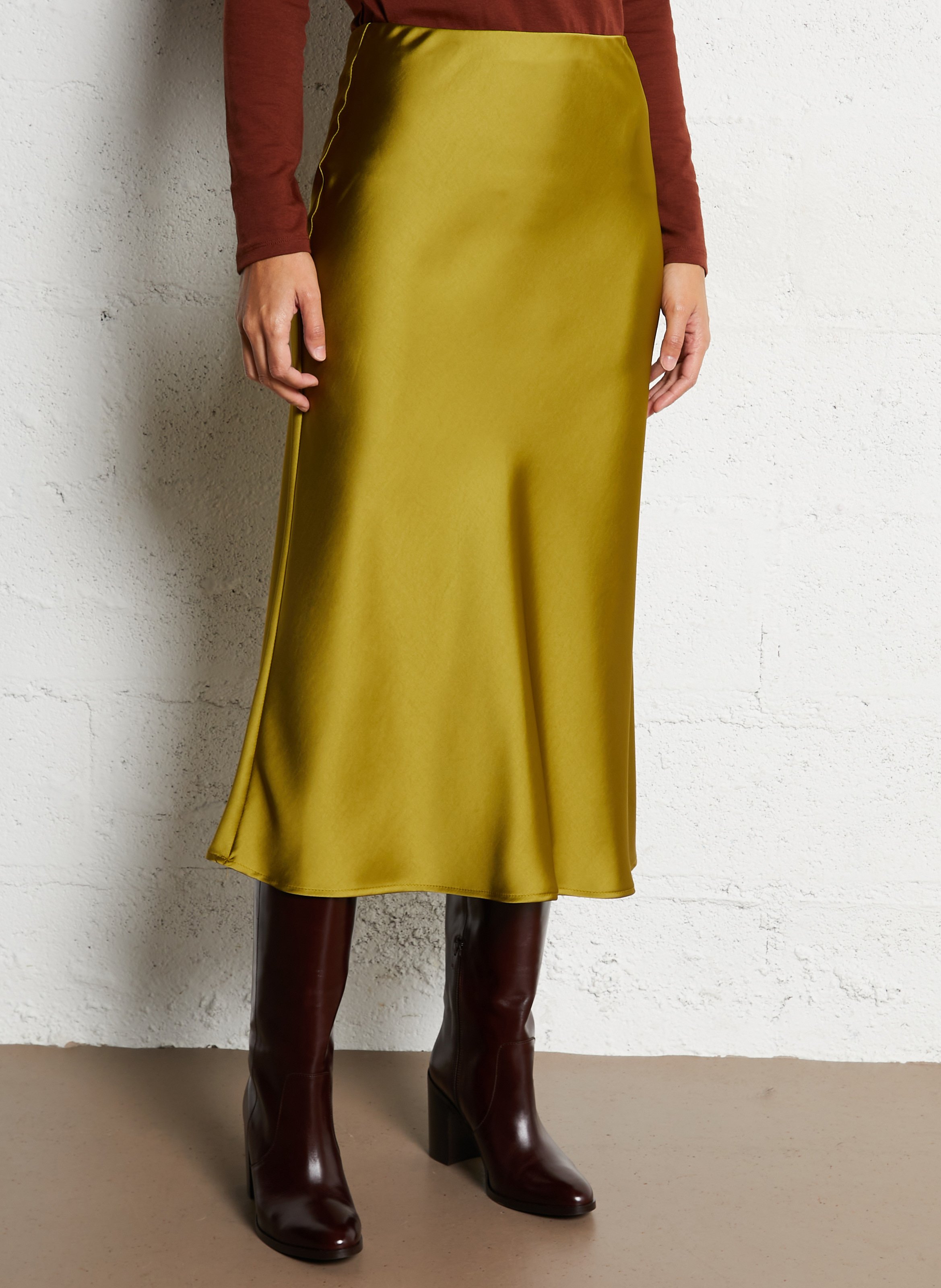 Einfarber ausgestellter Satinrock IMPERIAL Gelb