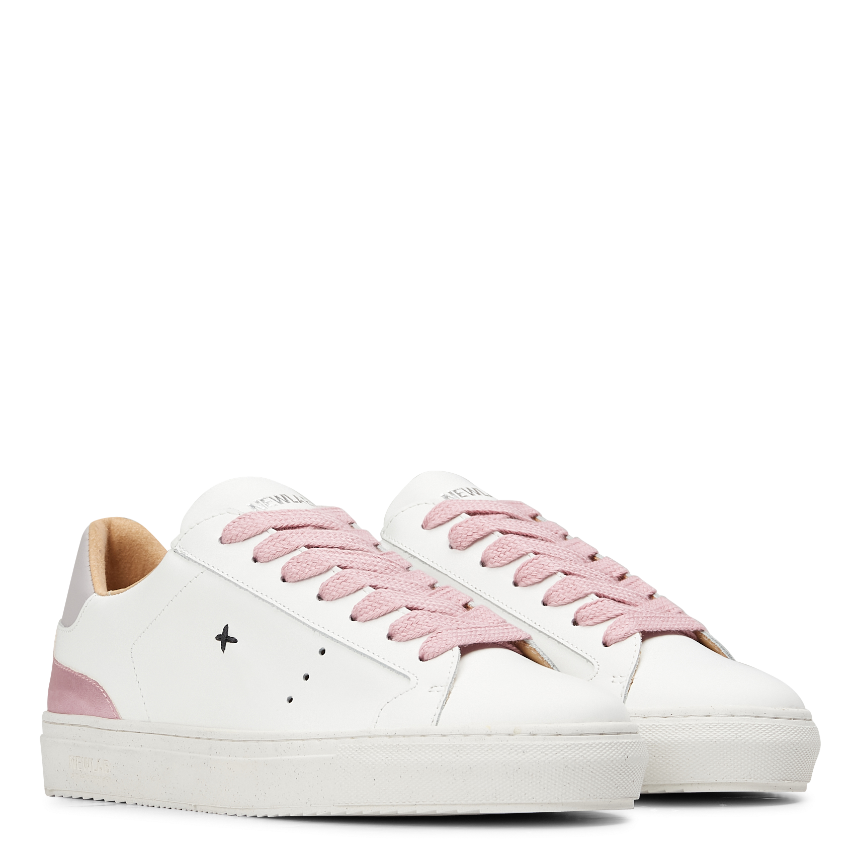 Baskets basses en cuir NEWLAB Blanc