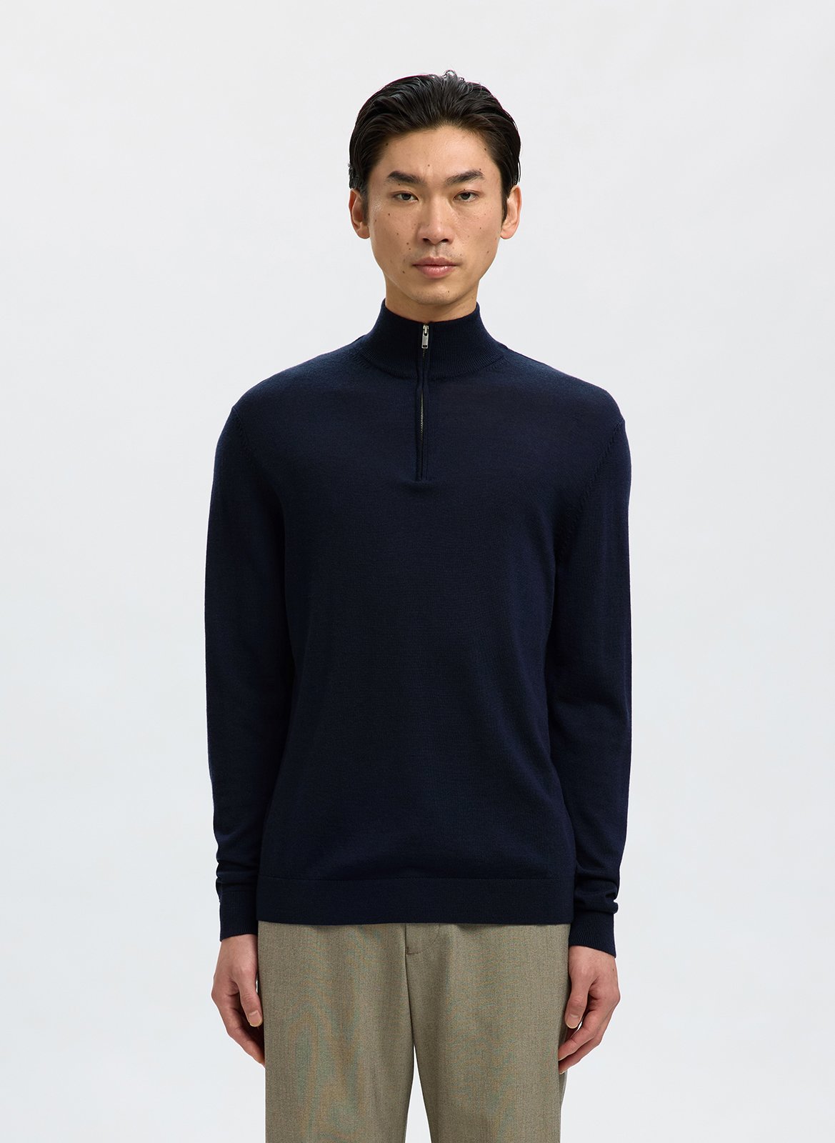 Gerader Pullover mit Stehkragen aus Wolle SELECTED