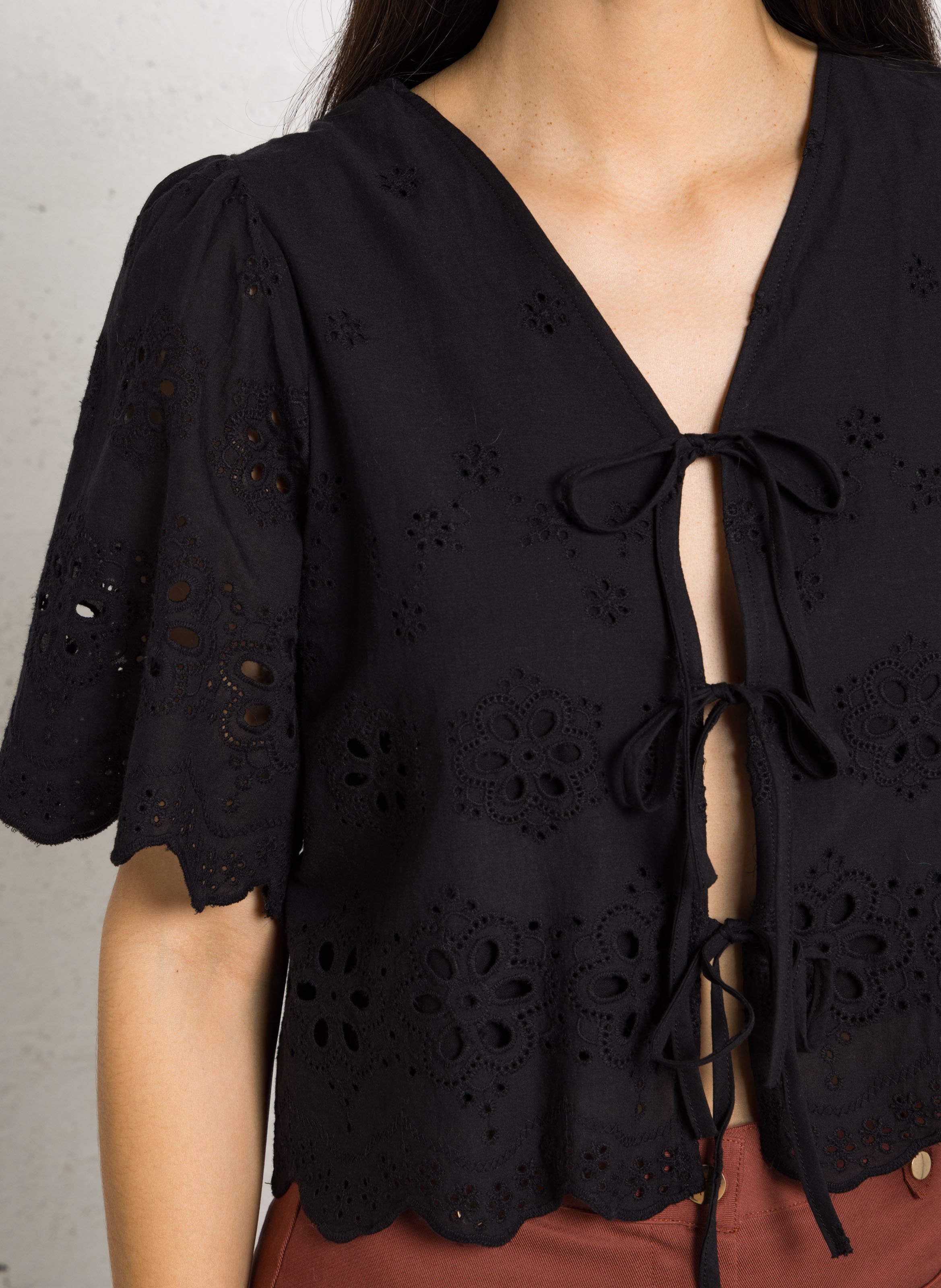 Top col v en coton SEE U SOON Noir