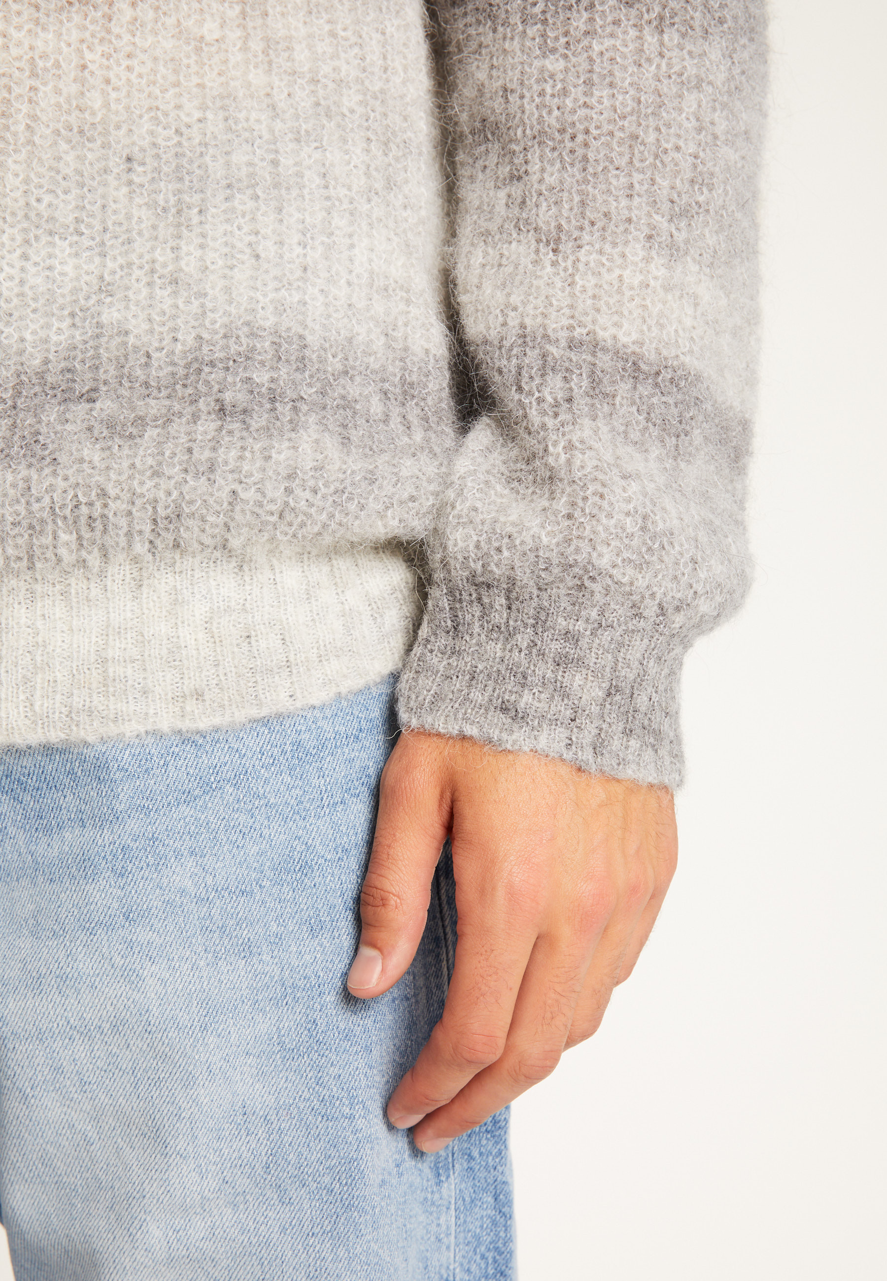 Round neck sweater in alpaca and cotton MAISON MONTAGUT Grey