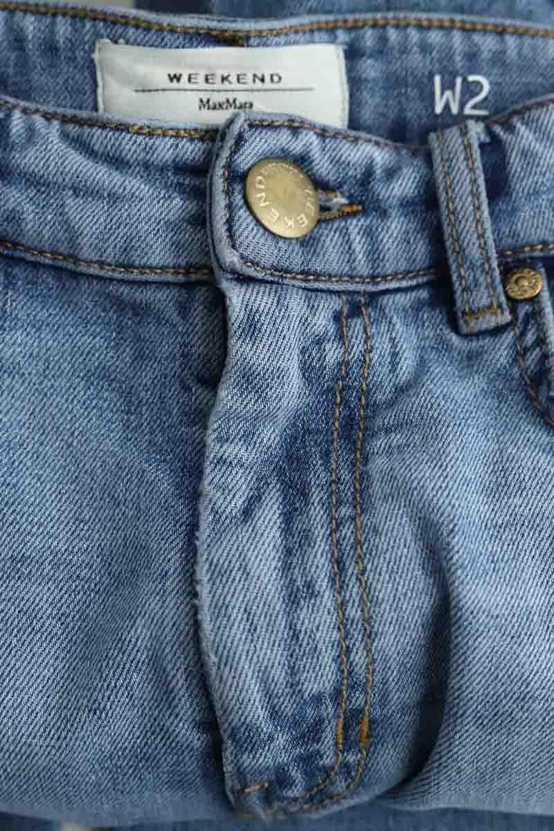 - Straight-leg jeans
- 5 pockets
- Straight cut
- Faded effect MAX MARA - Seconde Main Blue