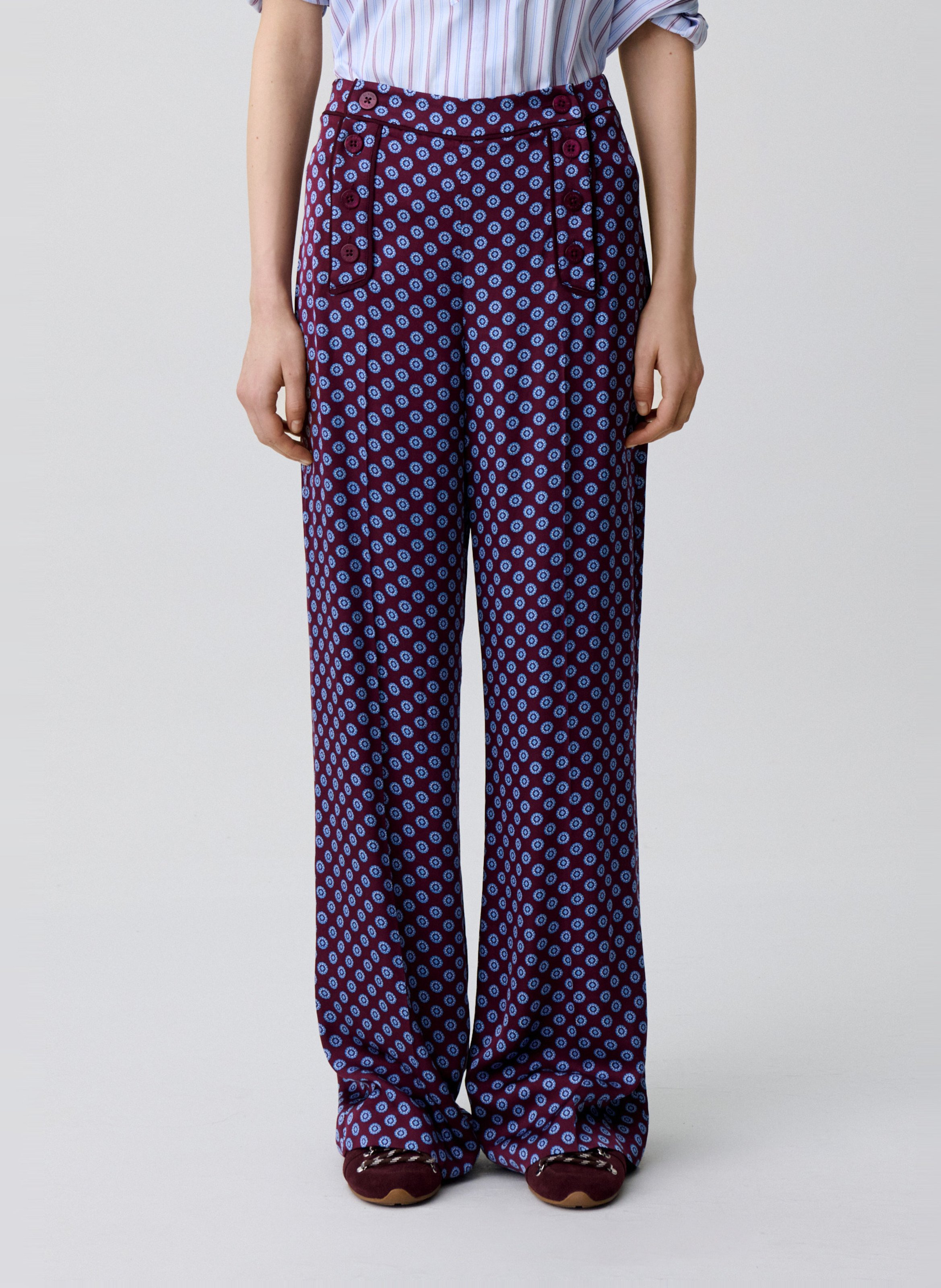 Weite weich fallende Hose mit Aufdruck CLAUDIE PIERLOT Rot