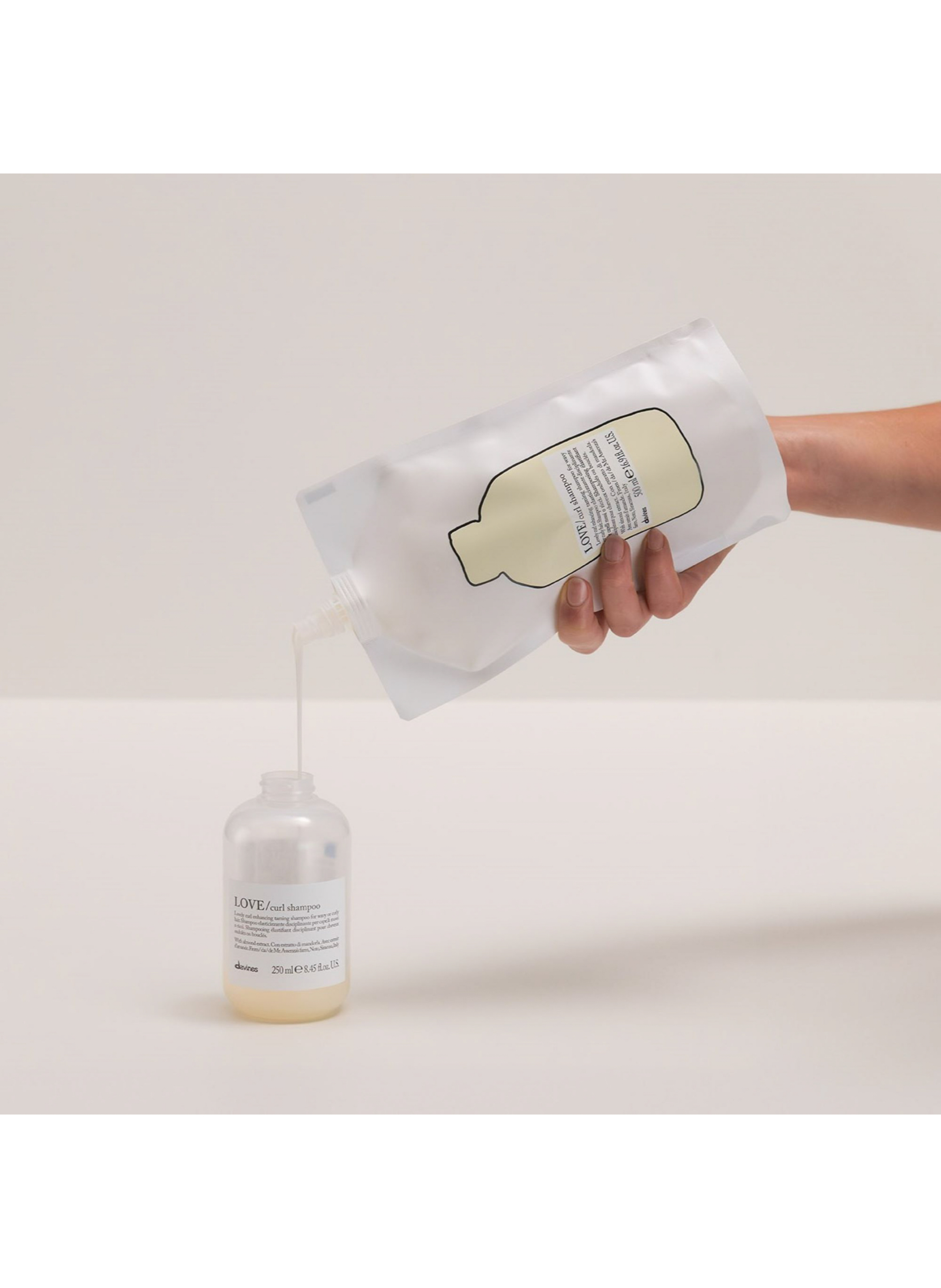 Eco-Refill LOVE CURL Shampoo DAVINES No color