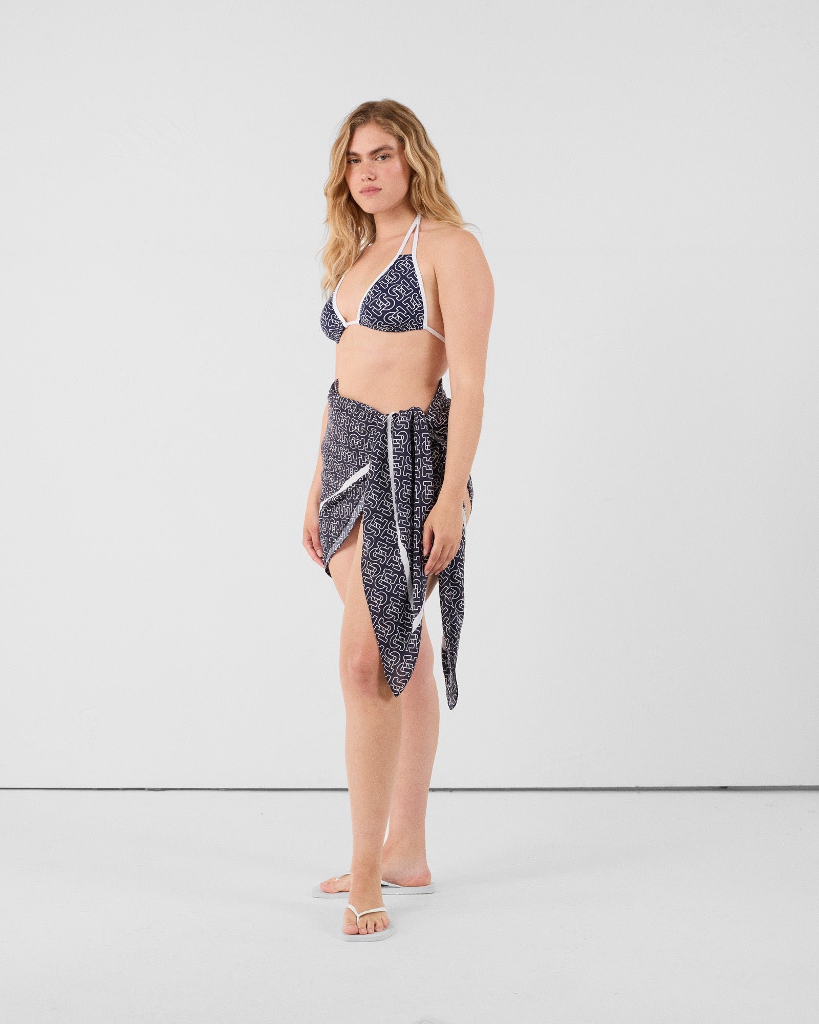 Haut de maillot de bain triangle mono maddie monogram top JOTT Bleu