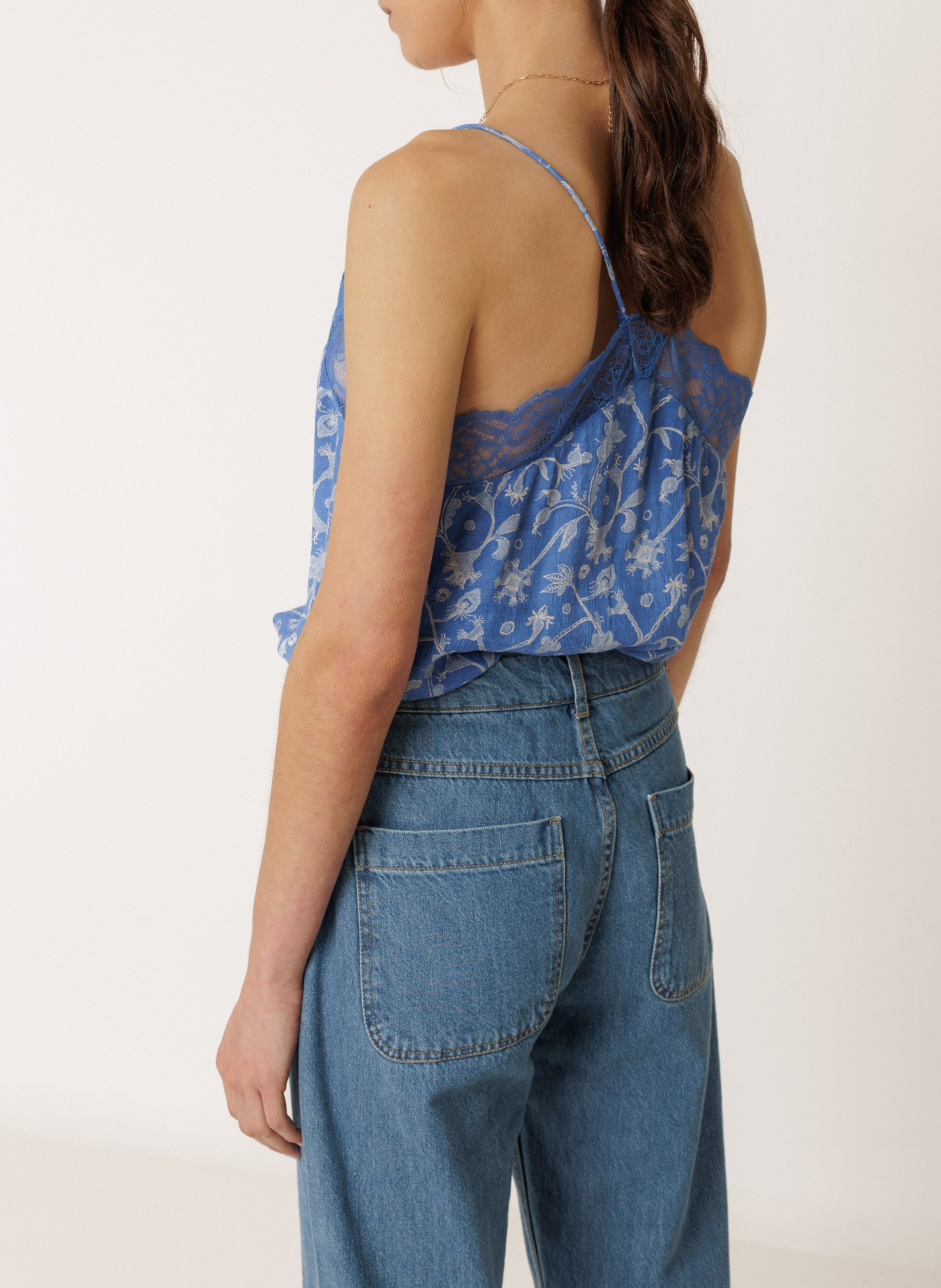 Top col V dentelle à imprimé INDI & COLD Bleu