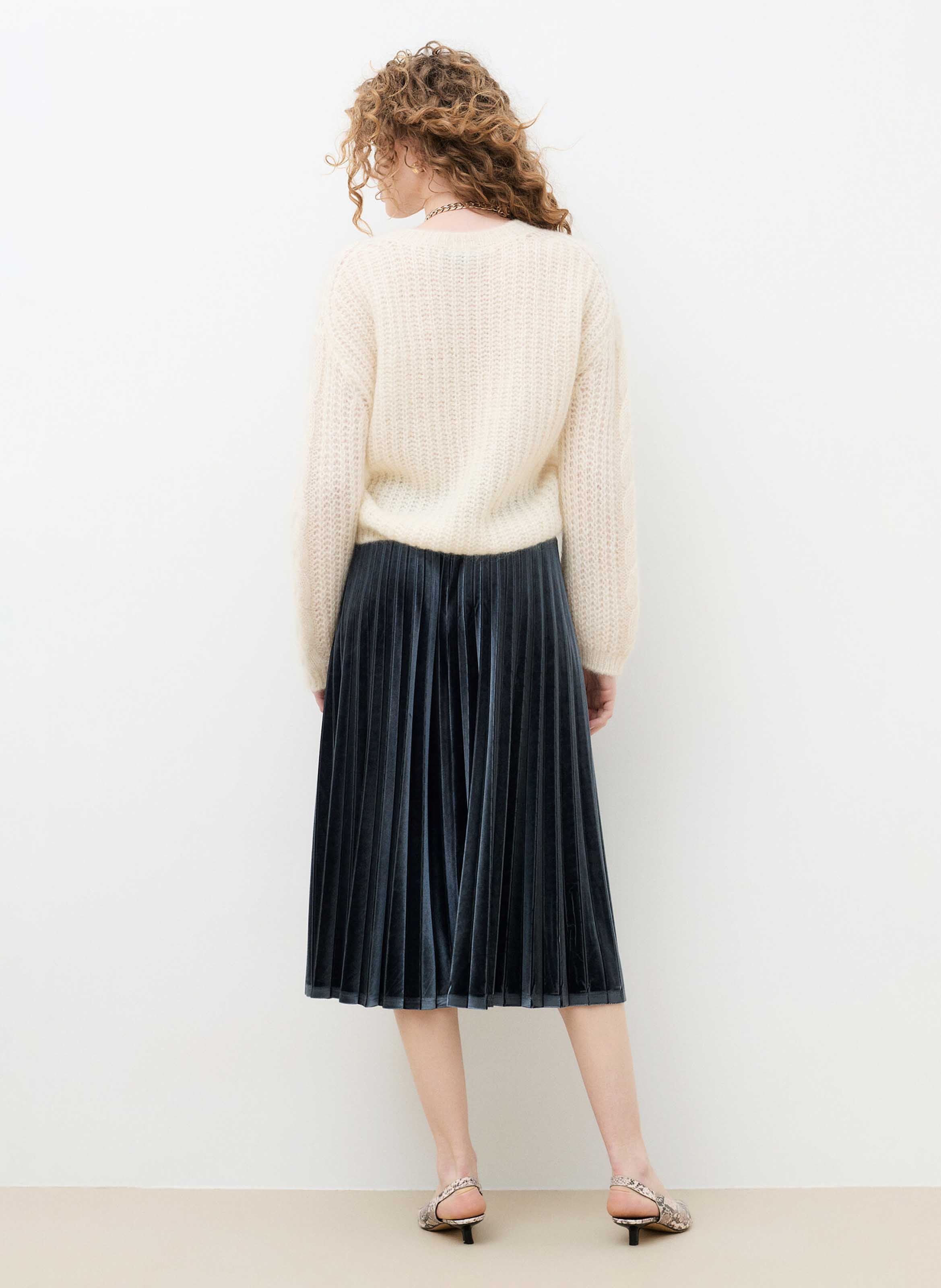 Pull col rond en laine d'alpaga mélangée CAROLL Beige