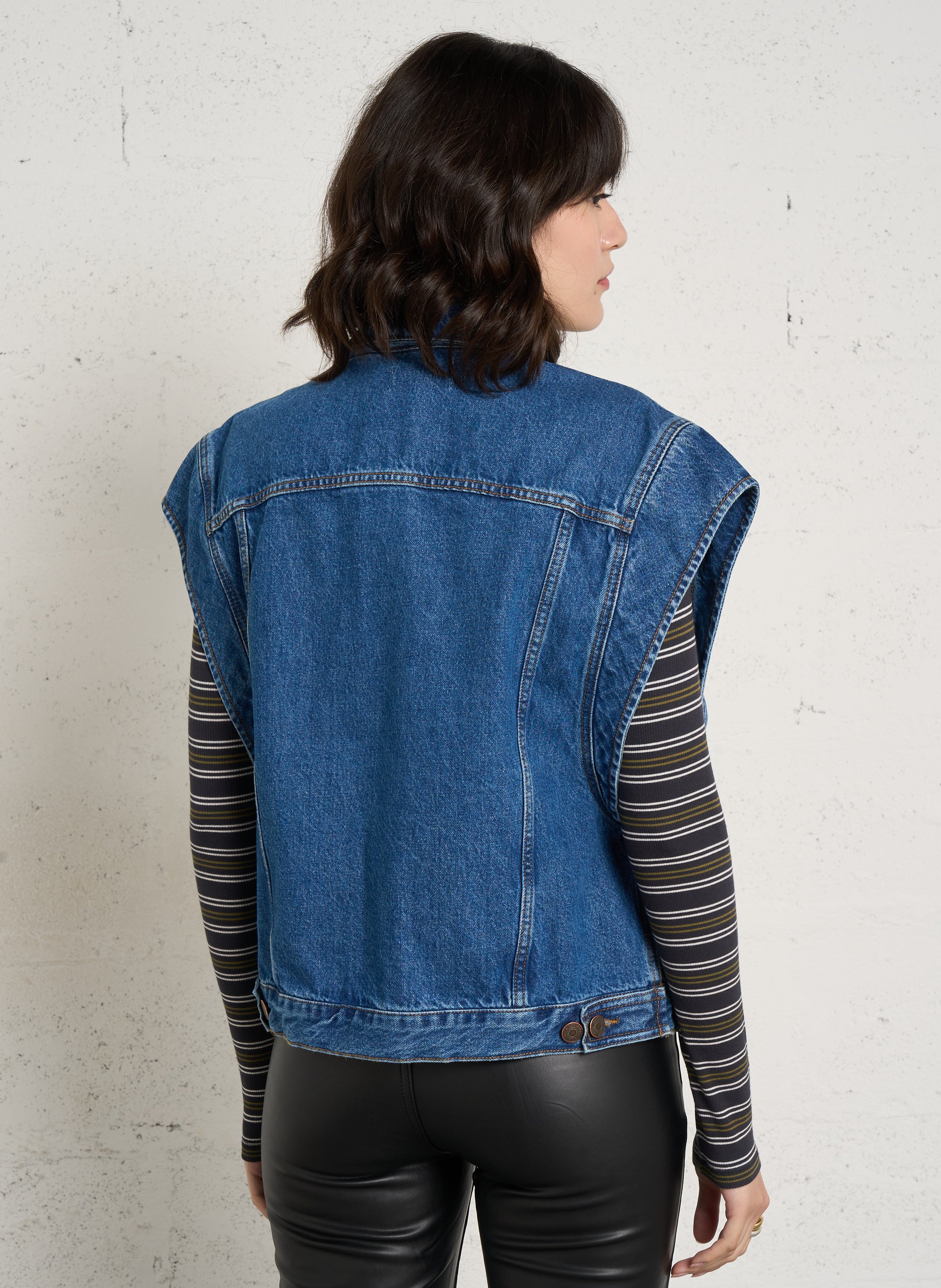 Straight sleeveless jacket in cotton-blend denim ACQUAVERDE Blue