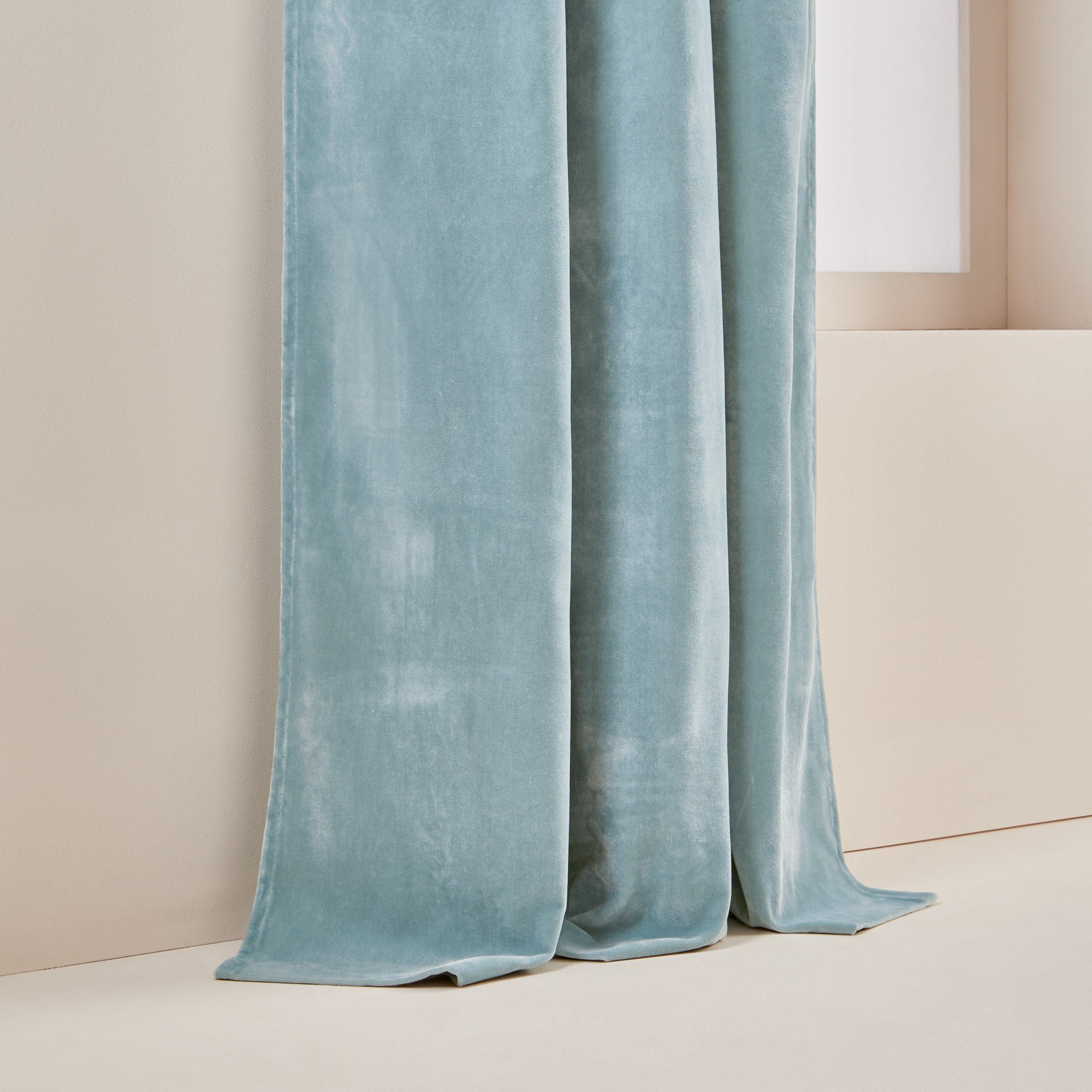 Curtain with gilt eyelets MADURA Blue