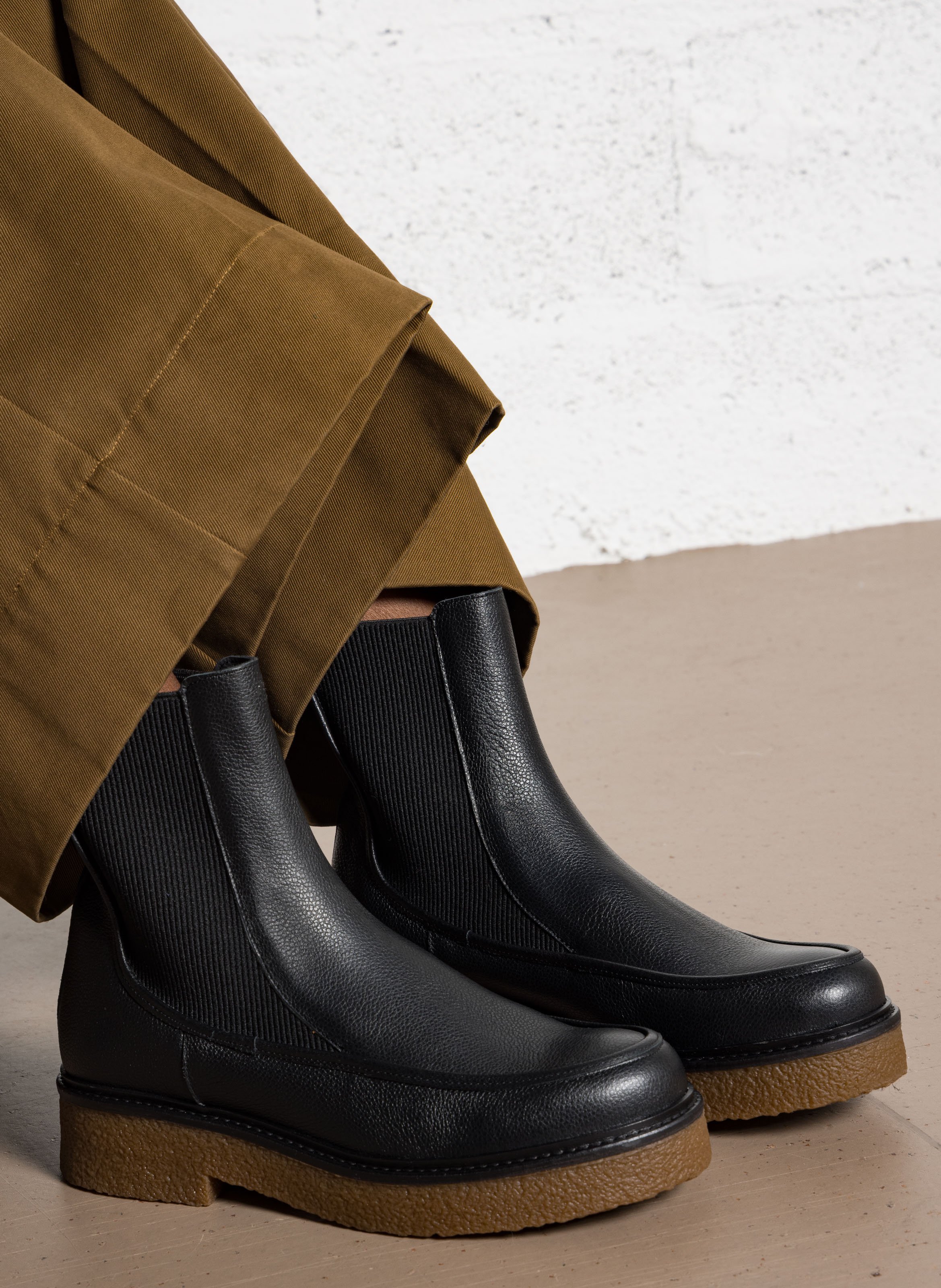 Leren enkellaarzen MAISON TOUFET Zwart