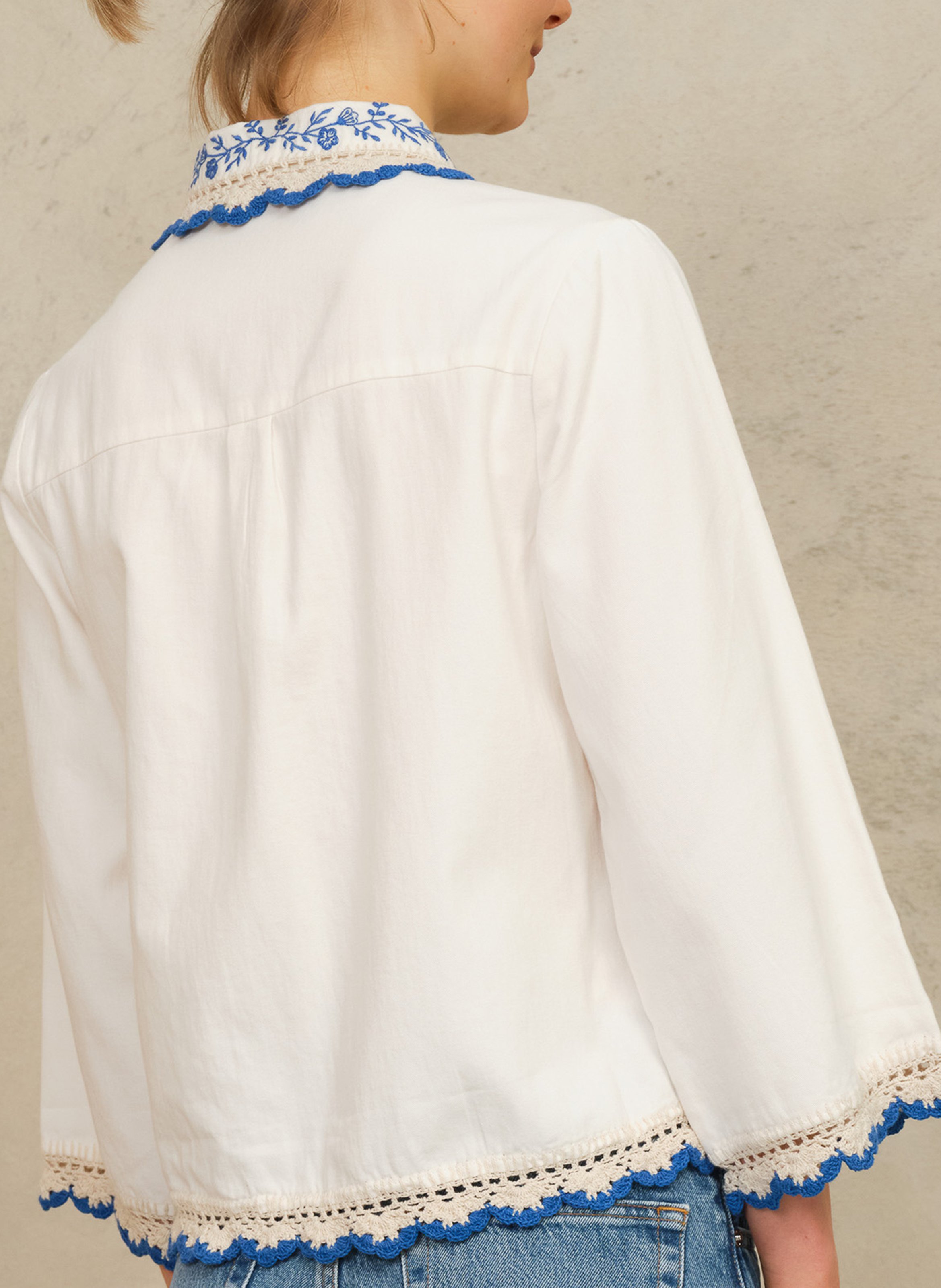 Gerade geschnittenes Baumwollhemd M.A.B.E Weiss