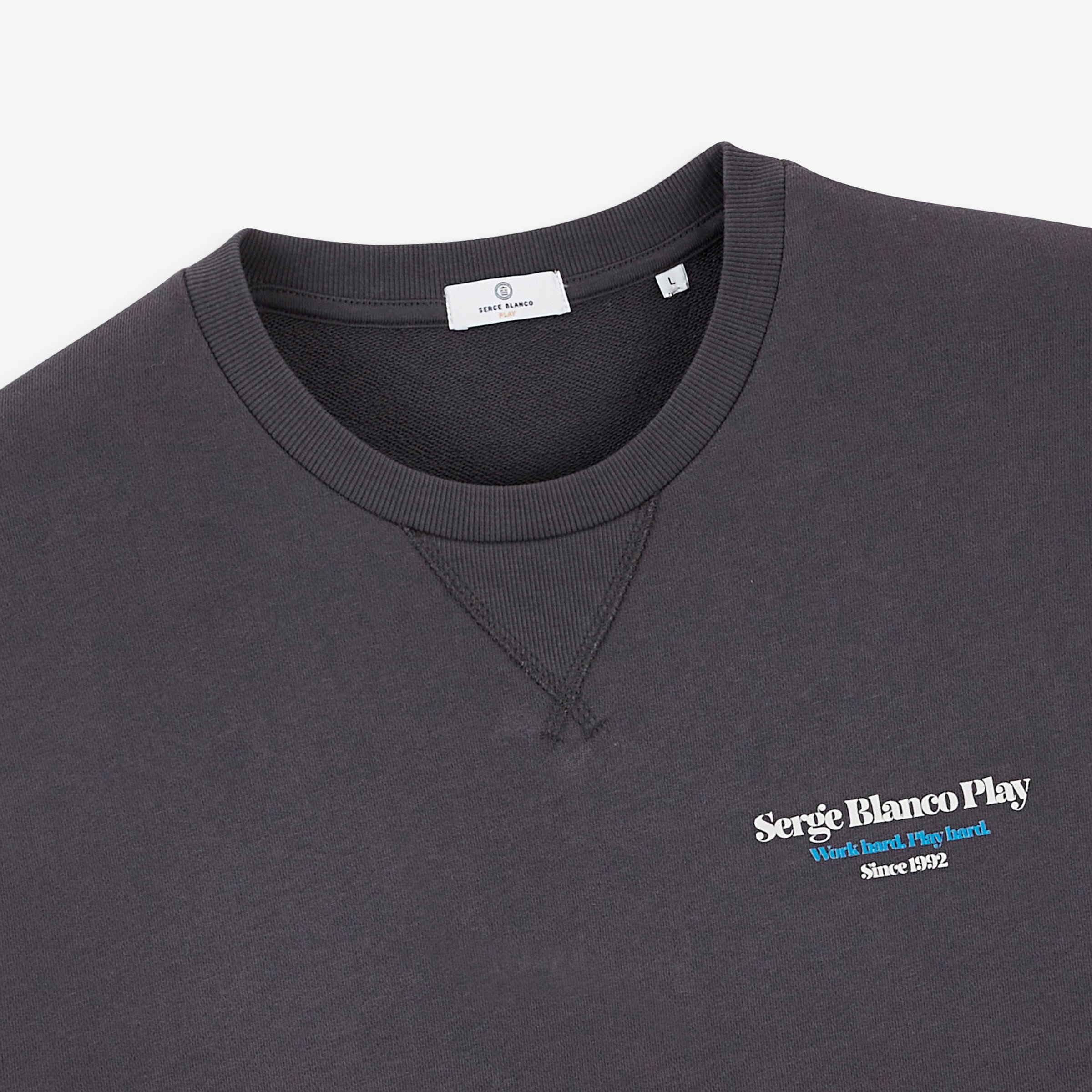 Round neck sweatshirt with "MUNCHIES CALL" print in asphalt grey sbplay SERGE BLANCO Grey