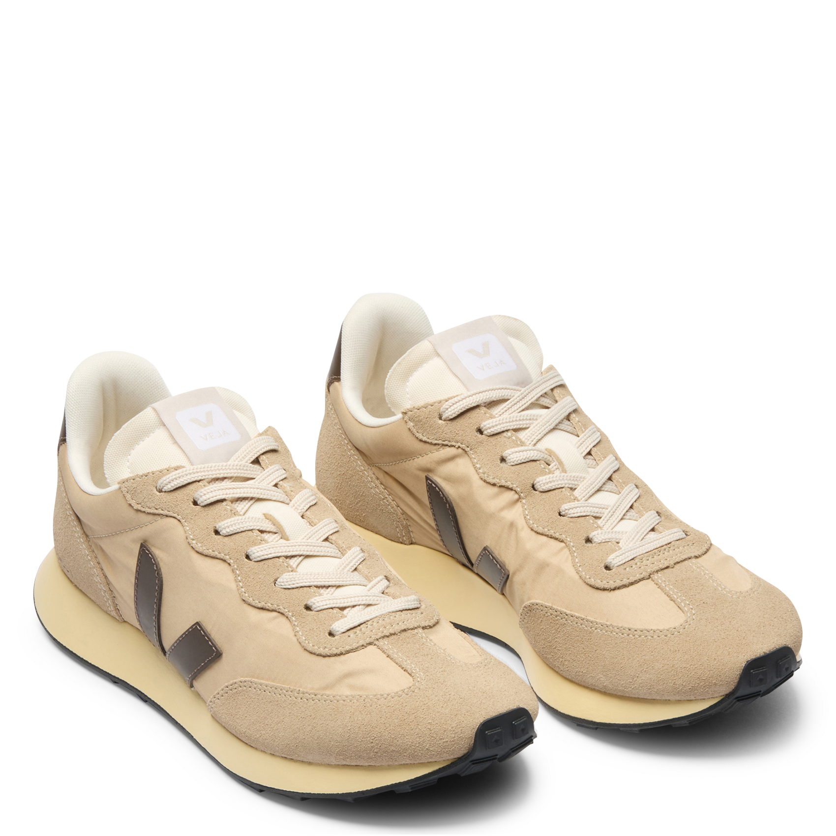 Low-top dual-fabric sneakers VEJA Beige