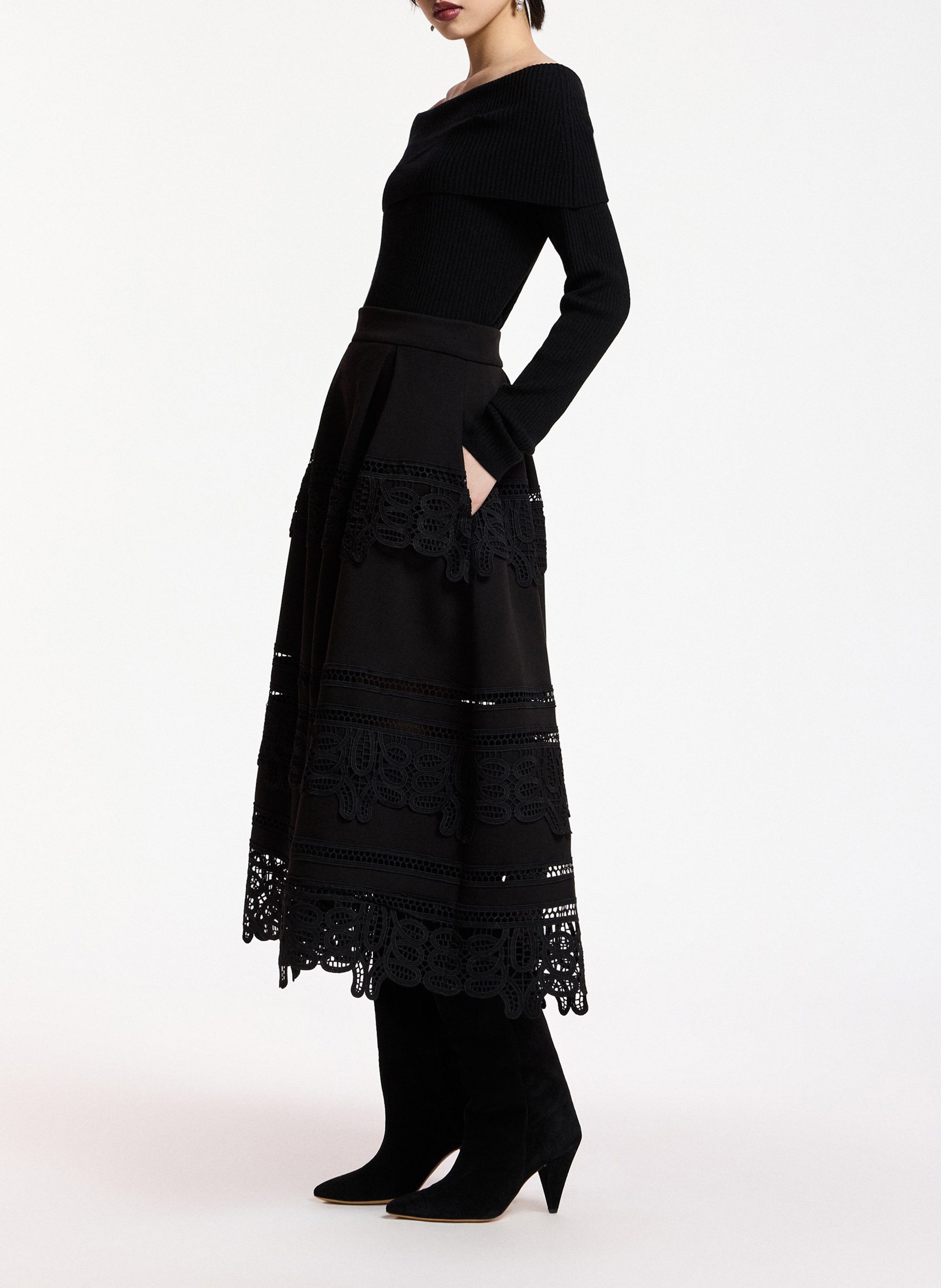 Jupe midi évasée à dentelle ESSENTIEL ANTWERP Noir