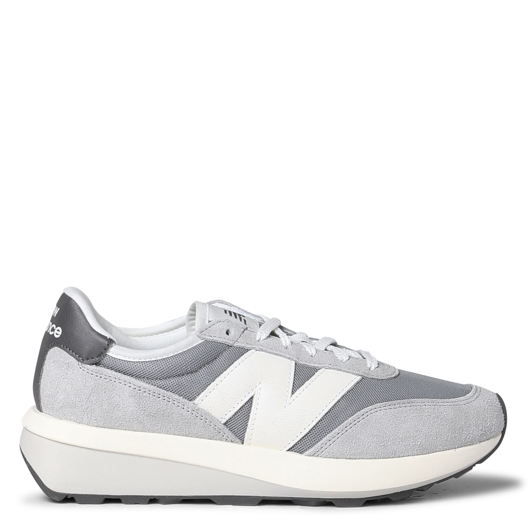 . NEW BALANCE Grey