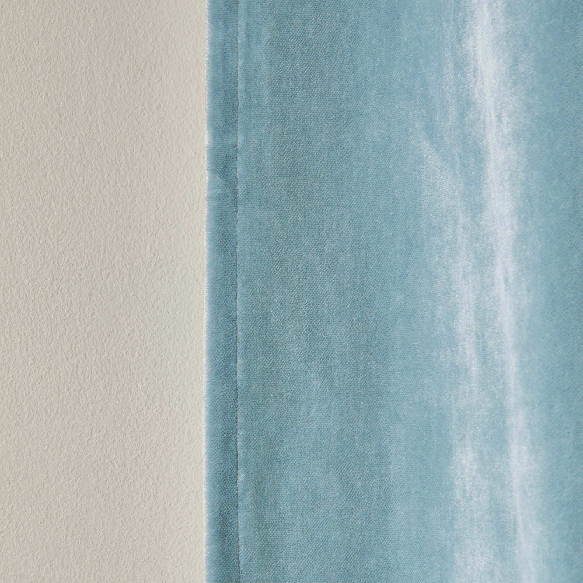 Curtain with gilt eyelets MADURA Blue