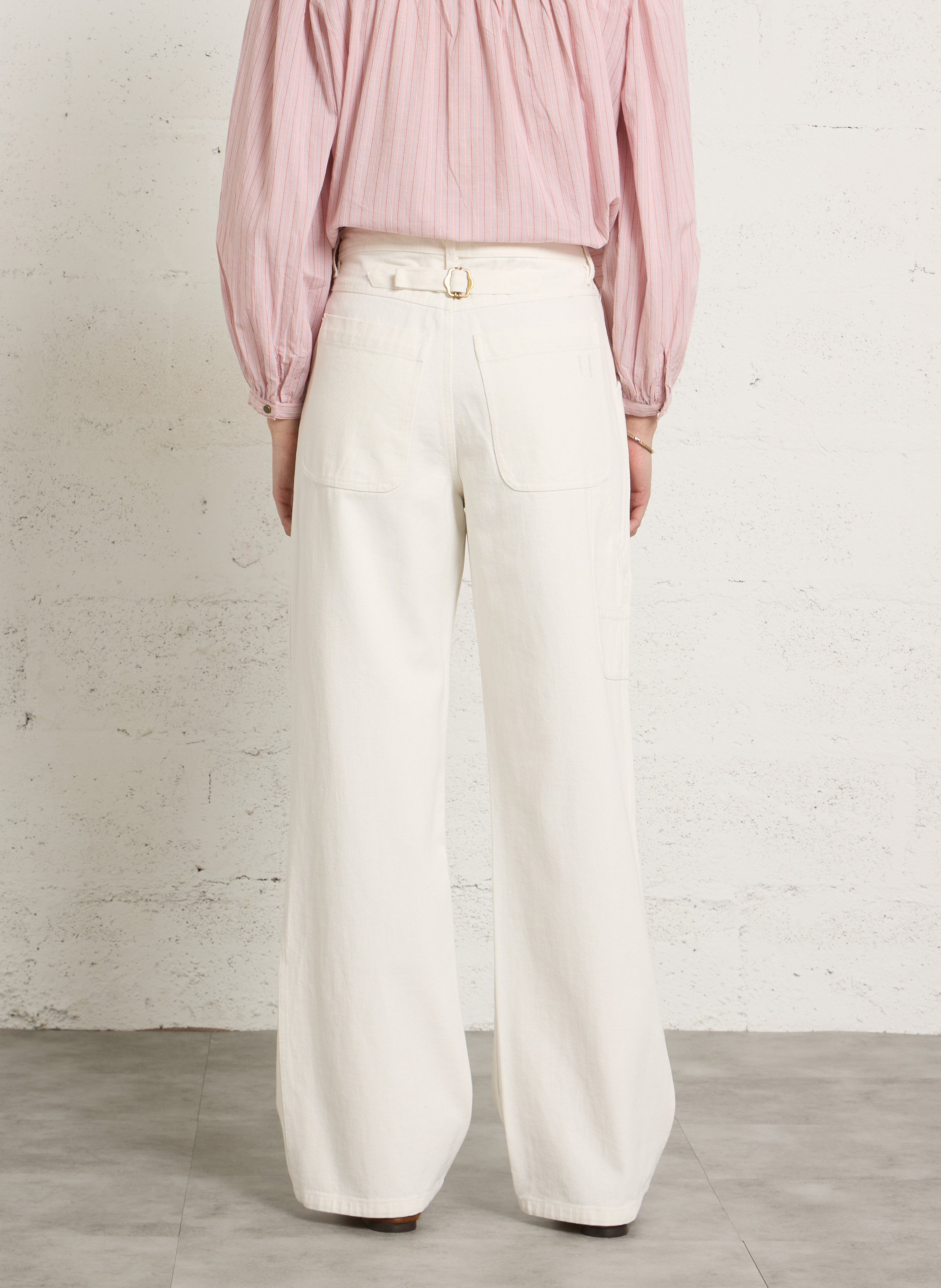 Gerade geschnittene High-Waist-Jeans aus Baumwolle LEON & HARPER Beige