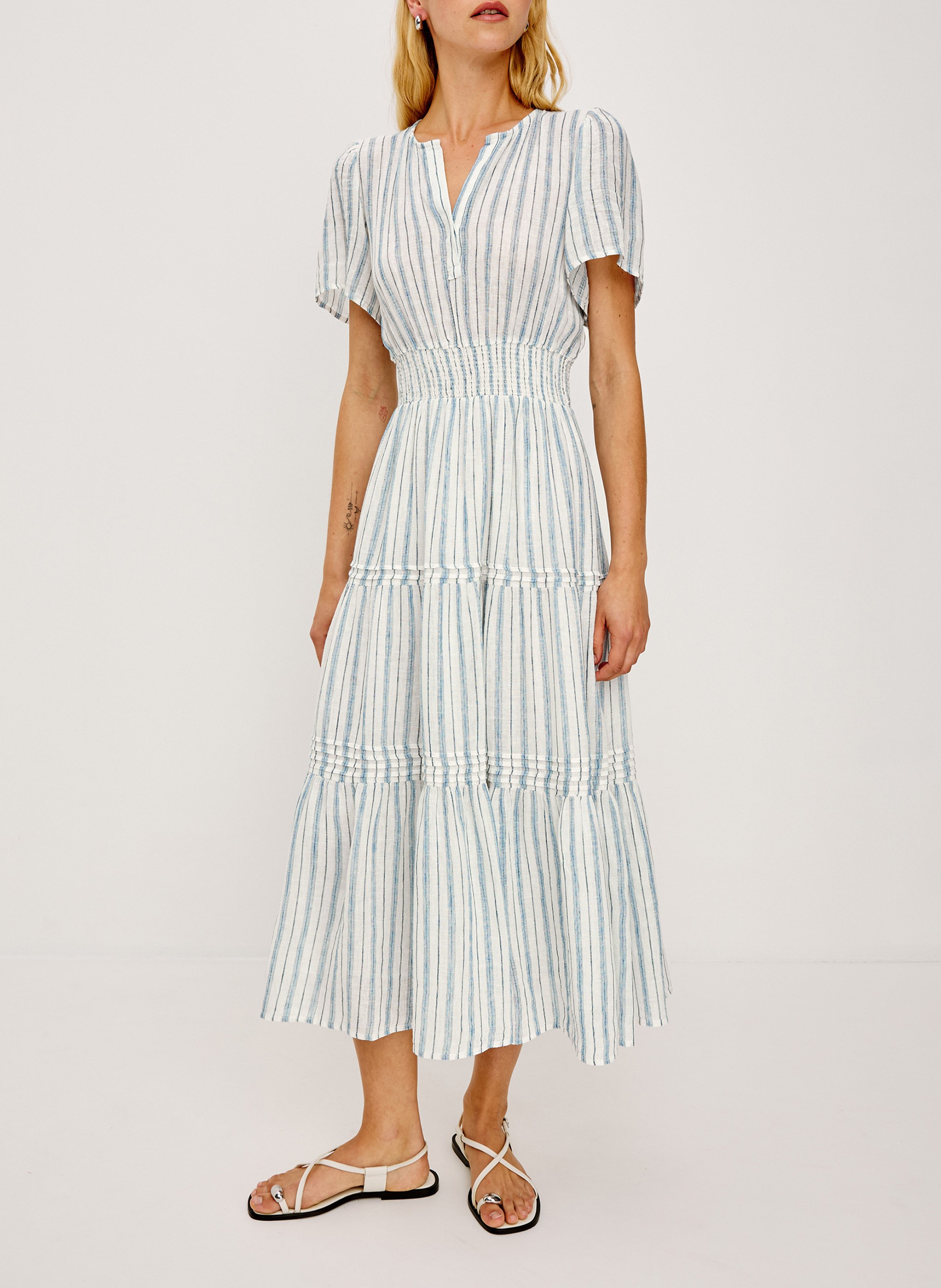 Lange uitlopende gestreepte jurk van gemengd linnen RAILS Veelkleurig