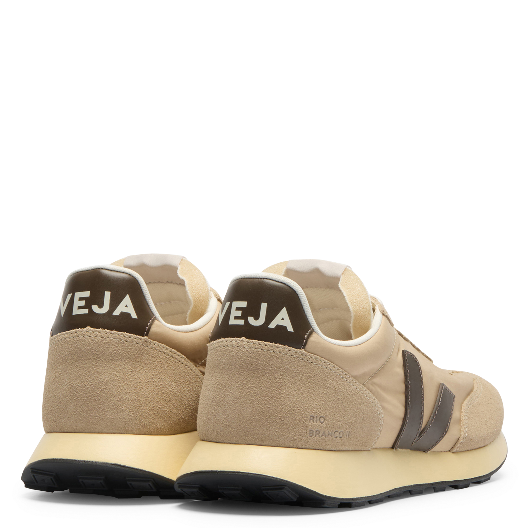Low-top dual-fabric sneakers VEJA Beige