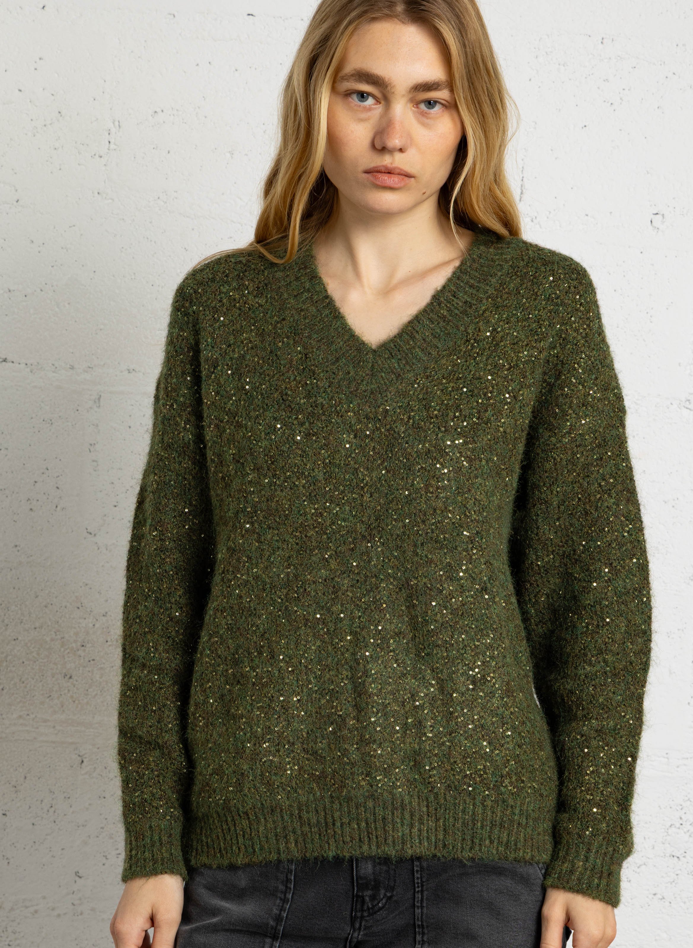 Paillettenpullover mit V-Ausschnitt LE TEMPS DES CERISES Grun