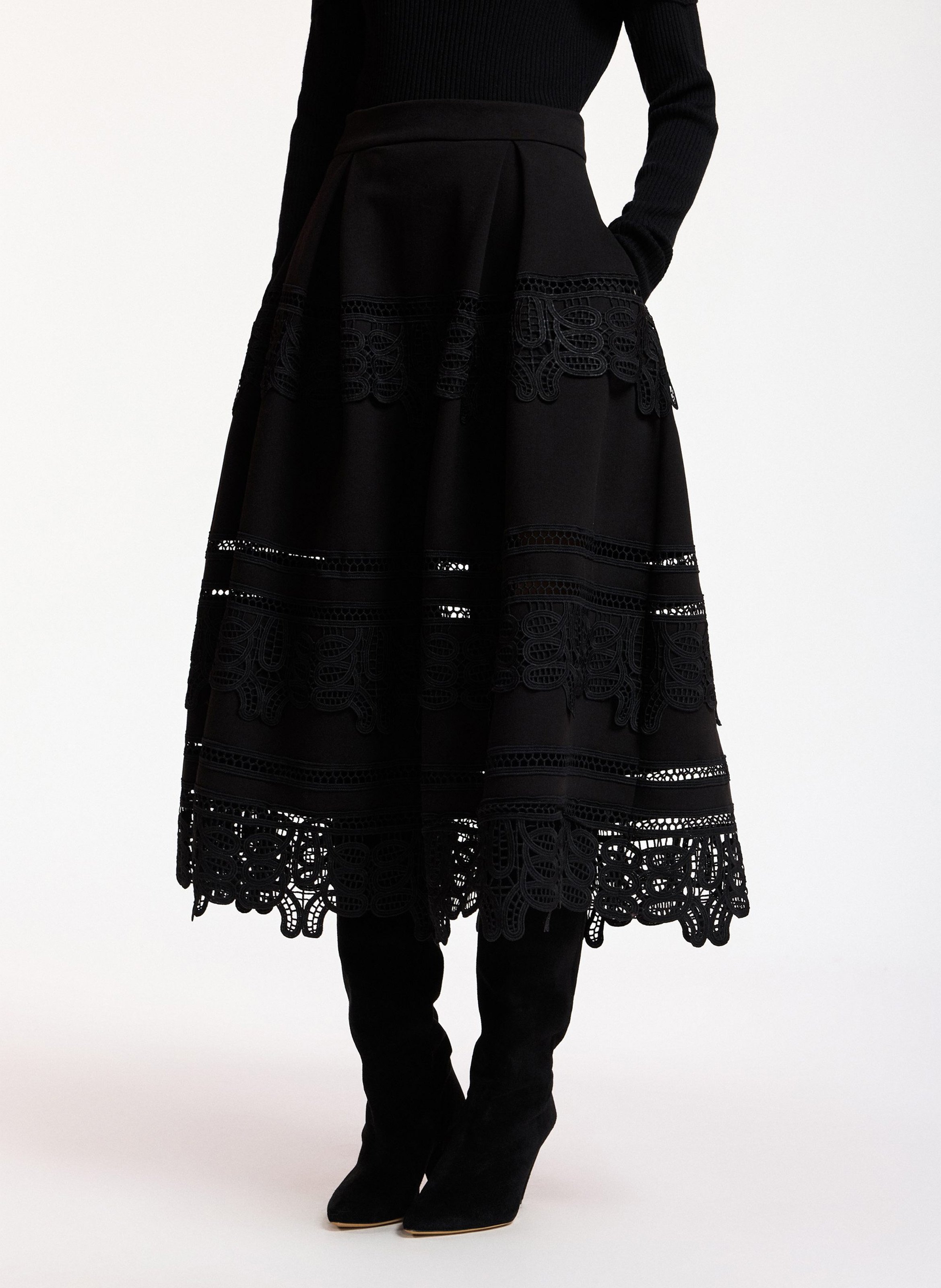Jupe midi évasée à dentelle ESSENTIEL ANTWERP Noir