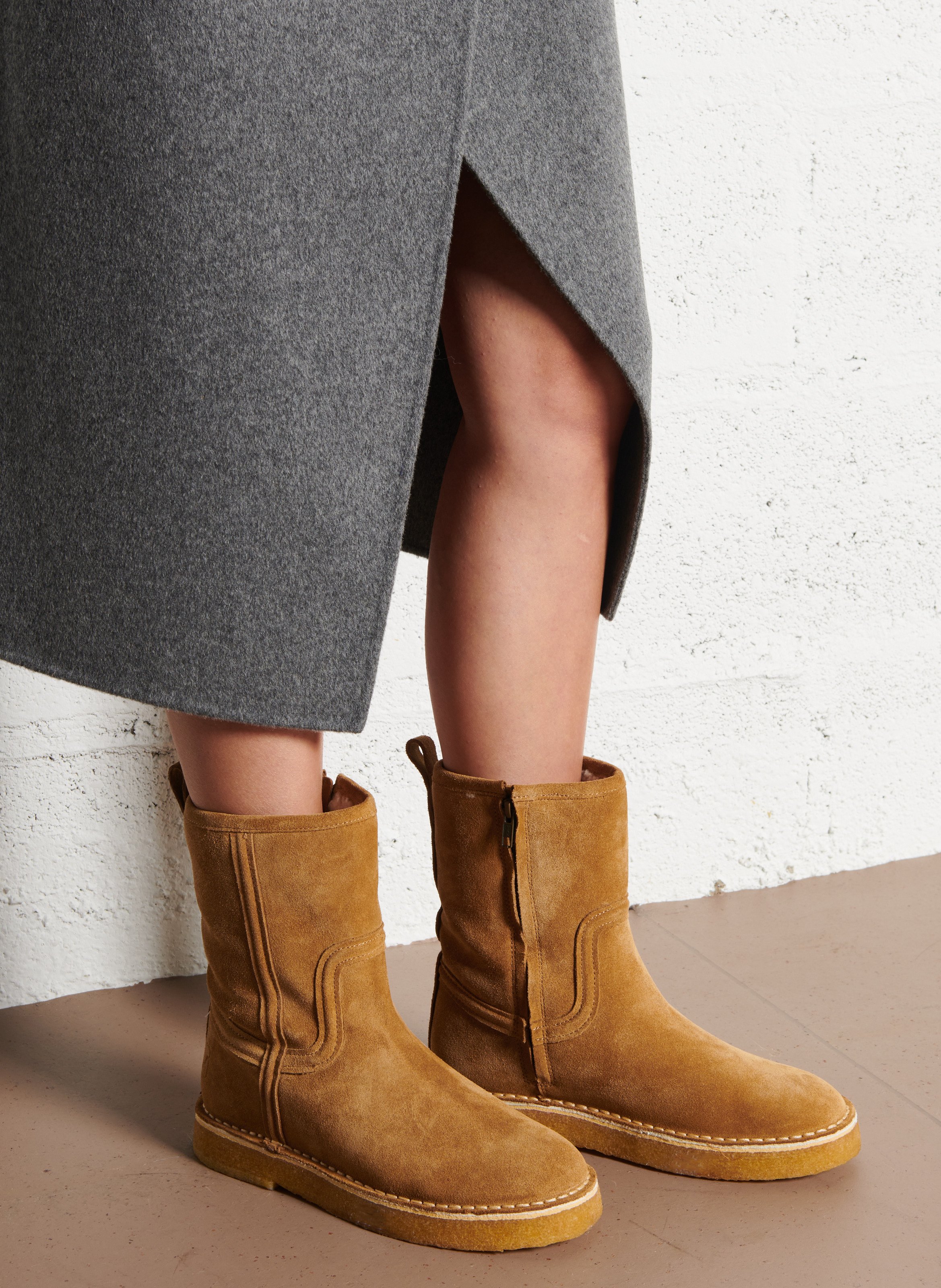 Bottes fourrées en cuir velours SOEUR Beige