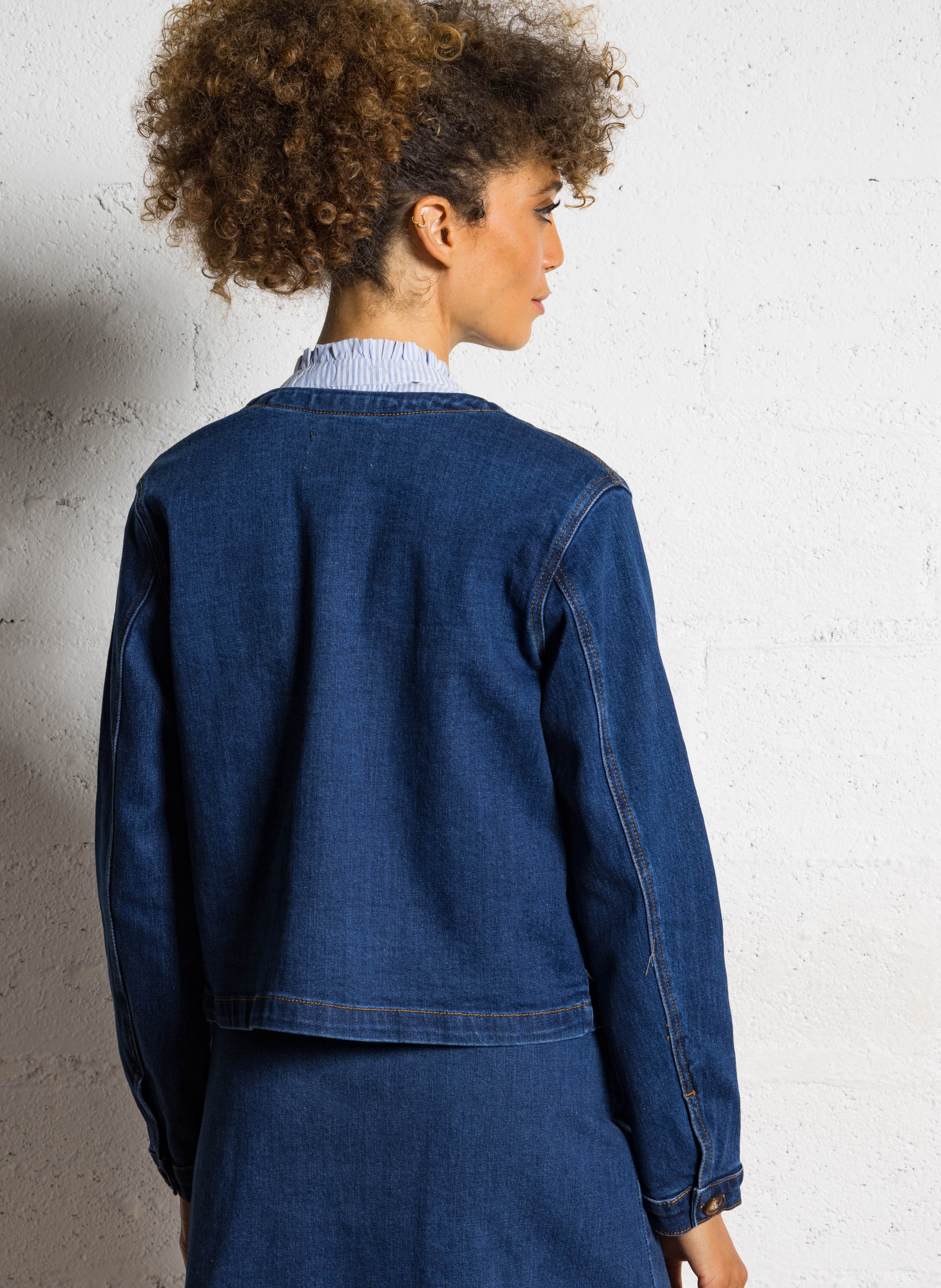 Kurze Jeansjacke mit Knöpfen LA PETITE ETOILE Jeans ohne Waschung