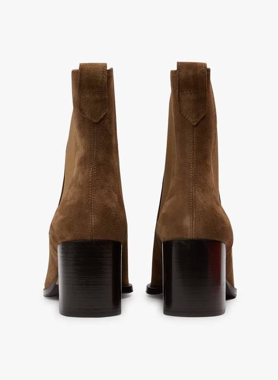 Veloursleder-Stiefeletten mit Absatz | Braun by RIVECOUR Veloursleder-Stiefeletten mit Absatz Braun