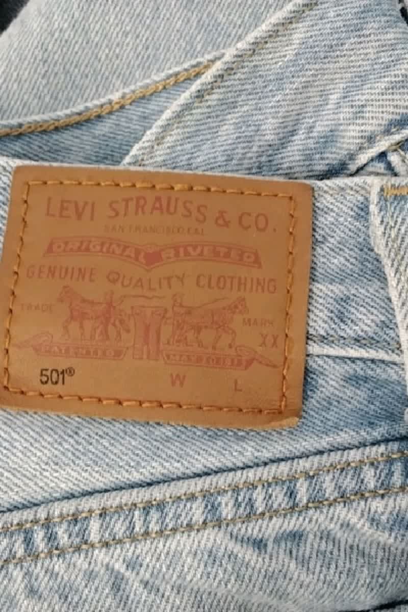 - Straight-leg jeans
- 5 pockets
- Straight cut
- Faded effect LEVI'S - Seconde main Blue