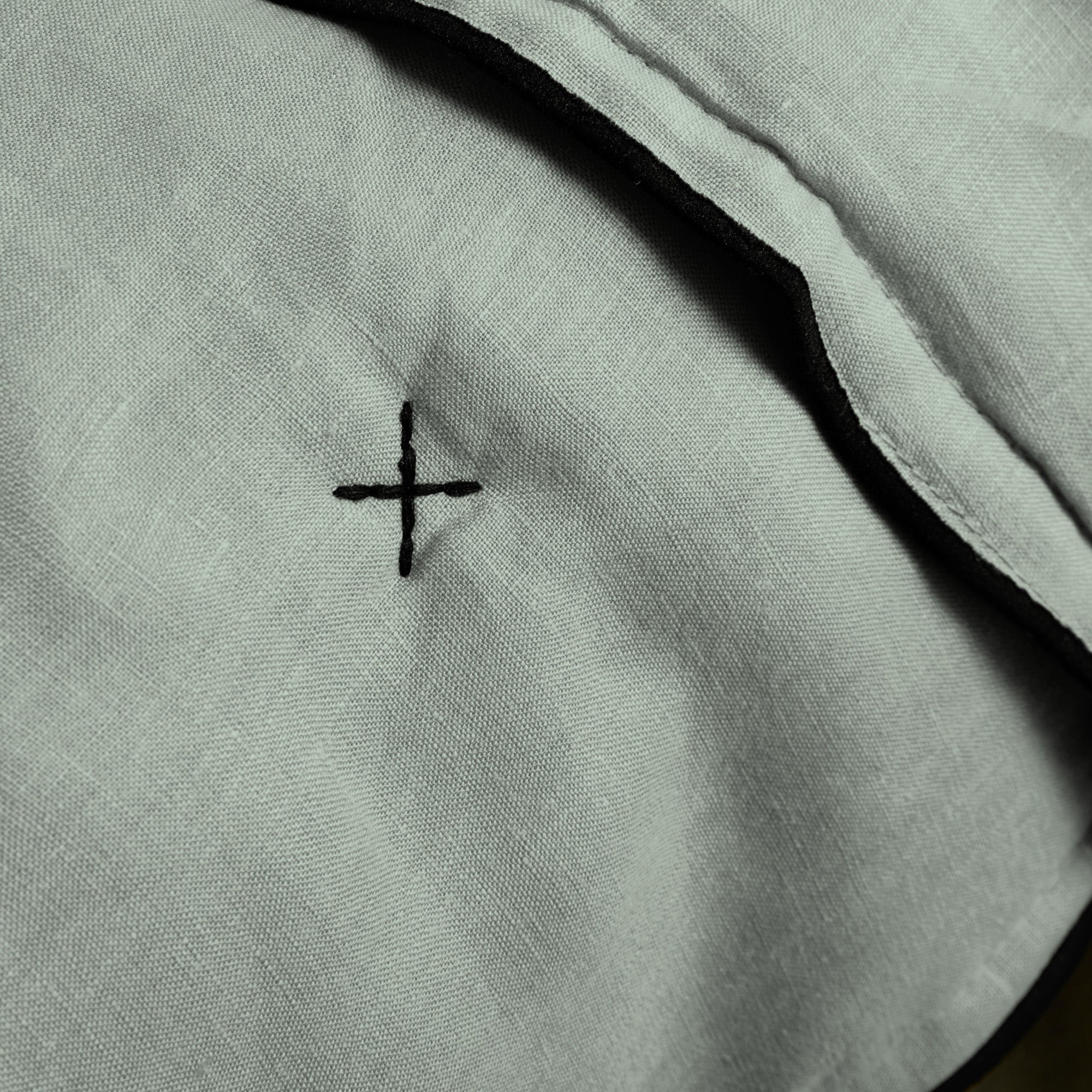 CARLINA - Quilted linen bedspread MADURA Green