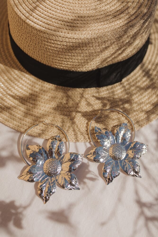 HÉLIOS - Fine gold-plated flower hoop earrings Silver