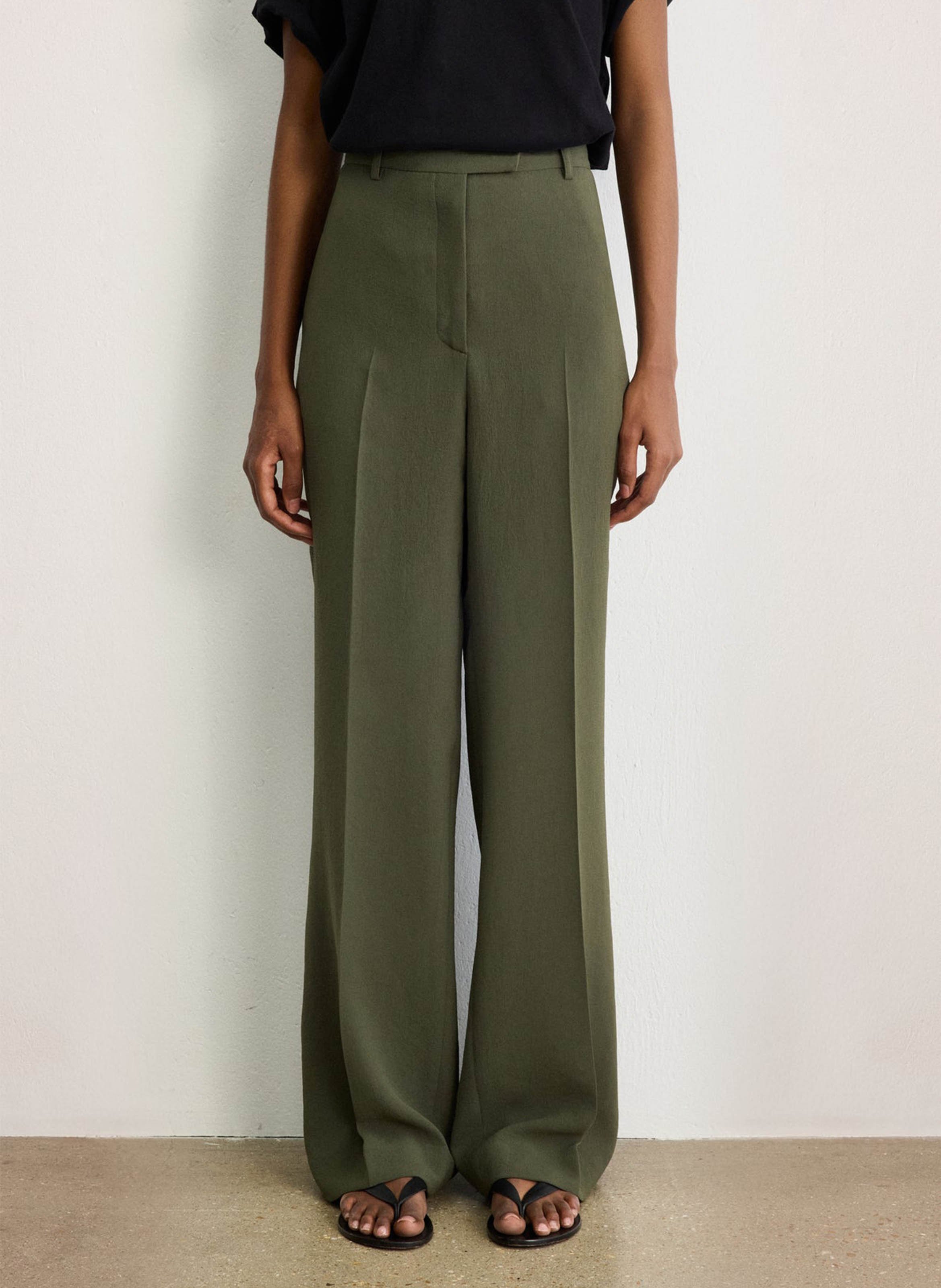 High-waisted carrot-cut trousers PABLO Khaki